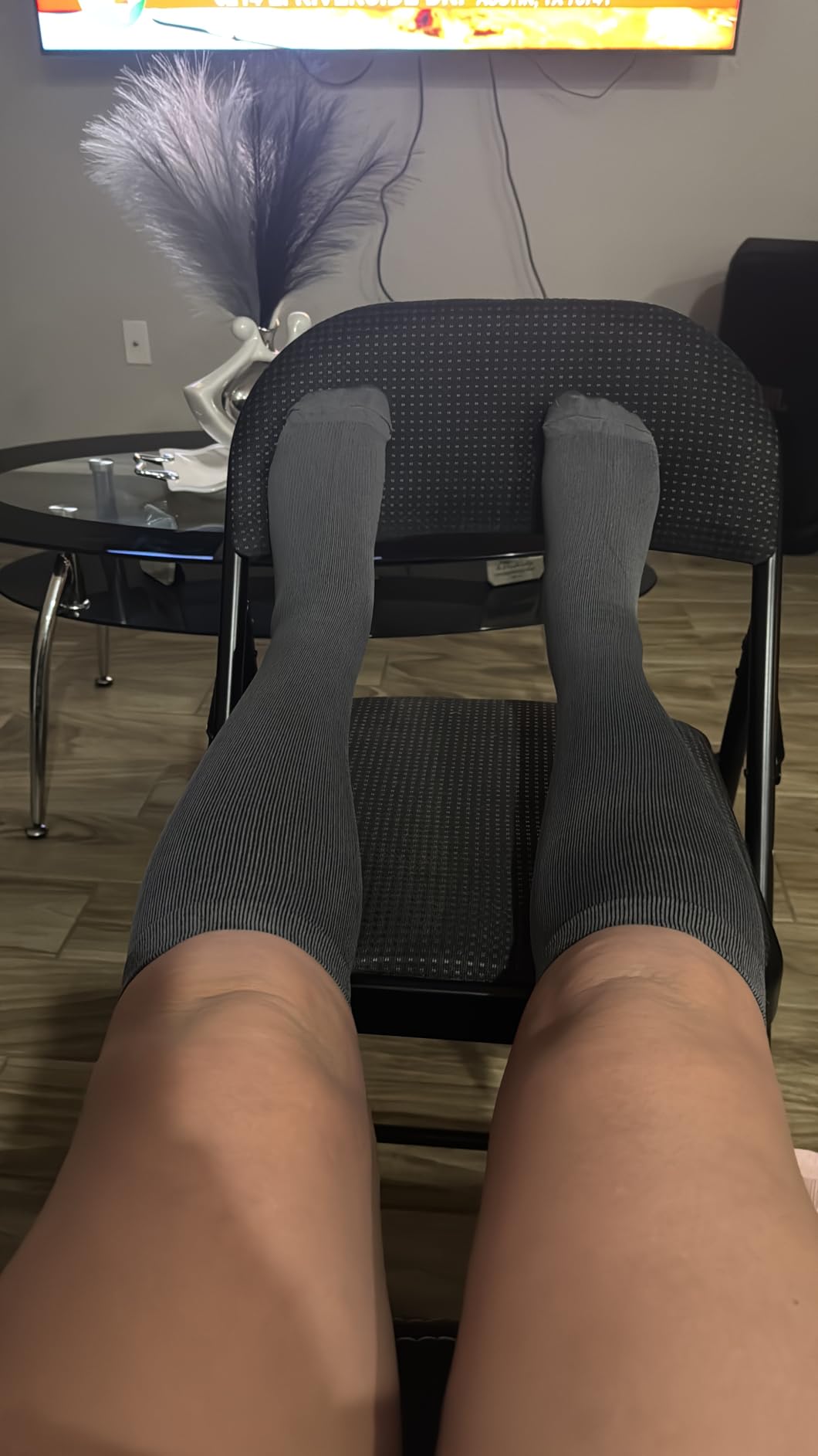 Iseasoo 4 Pairs Compression Socks for Women Circulation-Best Support for Nurses,Running,Athletic,Travel - Customer Photo 2