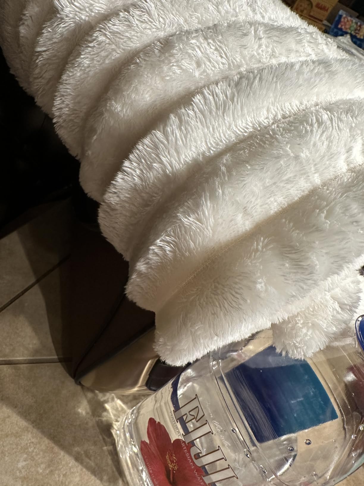 Bedsure GentleSoft White Throw Blanket for Couch - Cozy Blanket for Women, Cute Fleece Throw for Girls, Christmas Birthday Gifts for Women Men Teen, Room Home Boho Decor, Off White, 50x60 Inches - Customer Photo 3