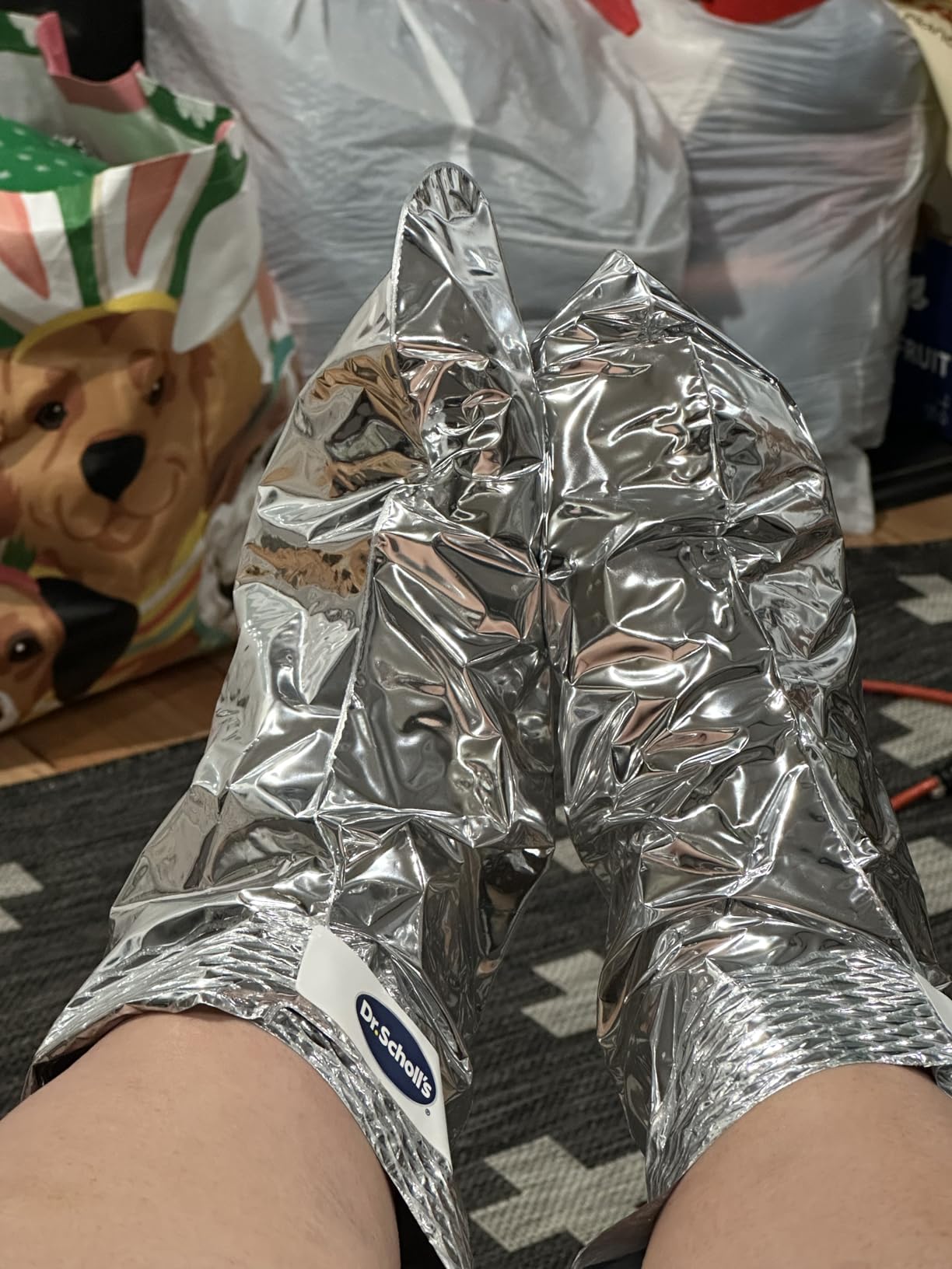 Dr. Scholl's® Tired, Achy Feet Soothing & Reviving Foot Mask, 3 Pair, Warming Booties - Customer Photo 1