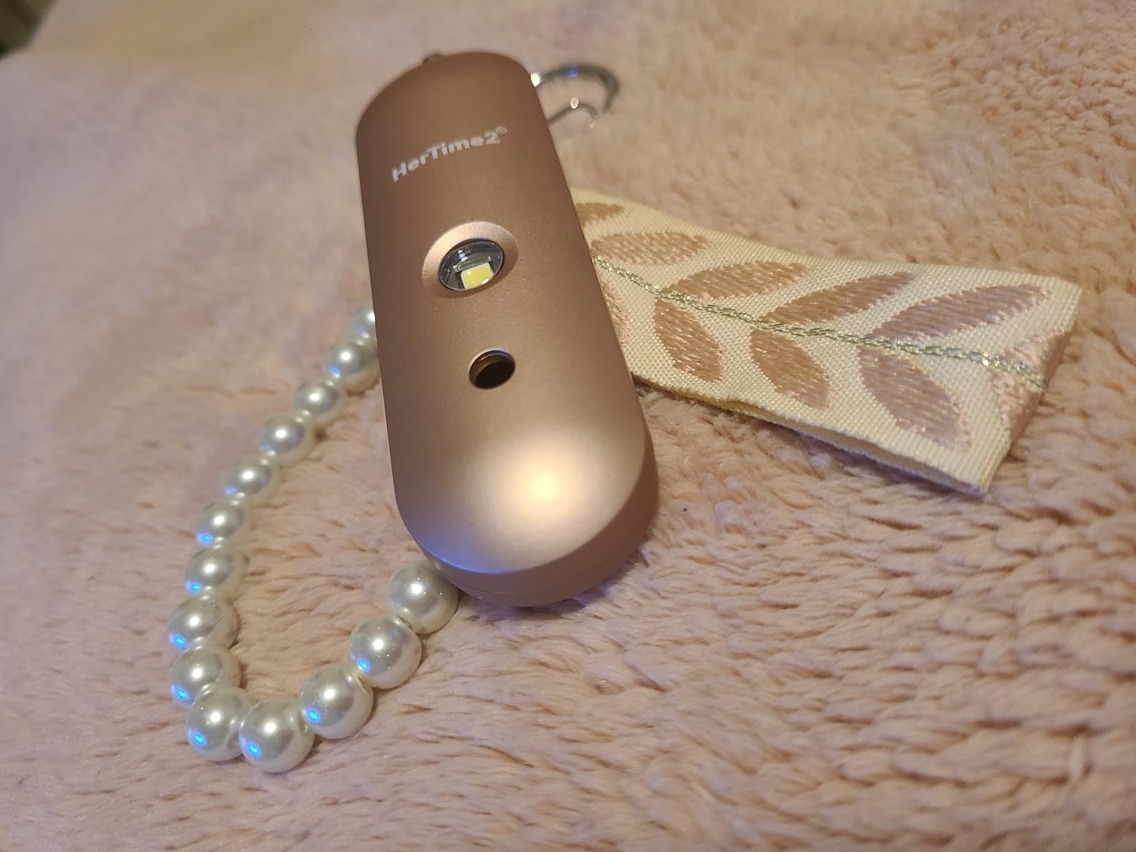 Personal Safety Alarm – Travel Safe Waterproof – Gift for Women College Girls – Self Defense Keychain – Extra Loud Siren – Strobe Light – Cute Key Chains Protection (Rose Gold) - Customer Photo 2