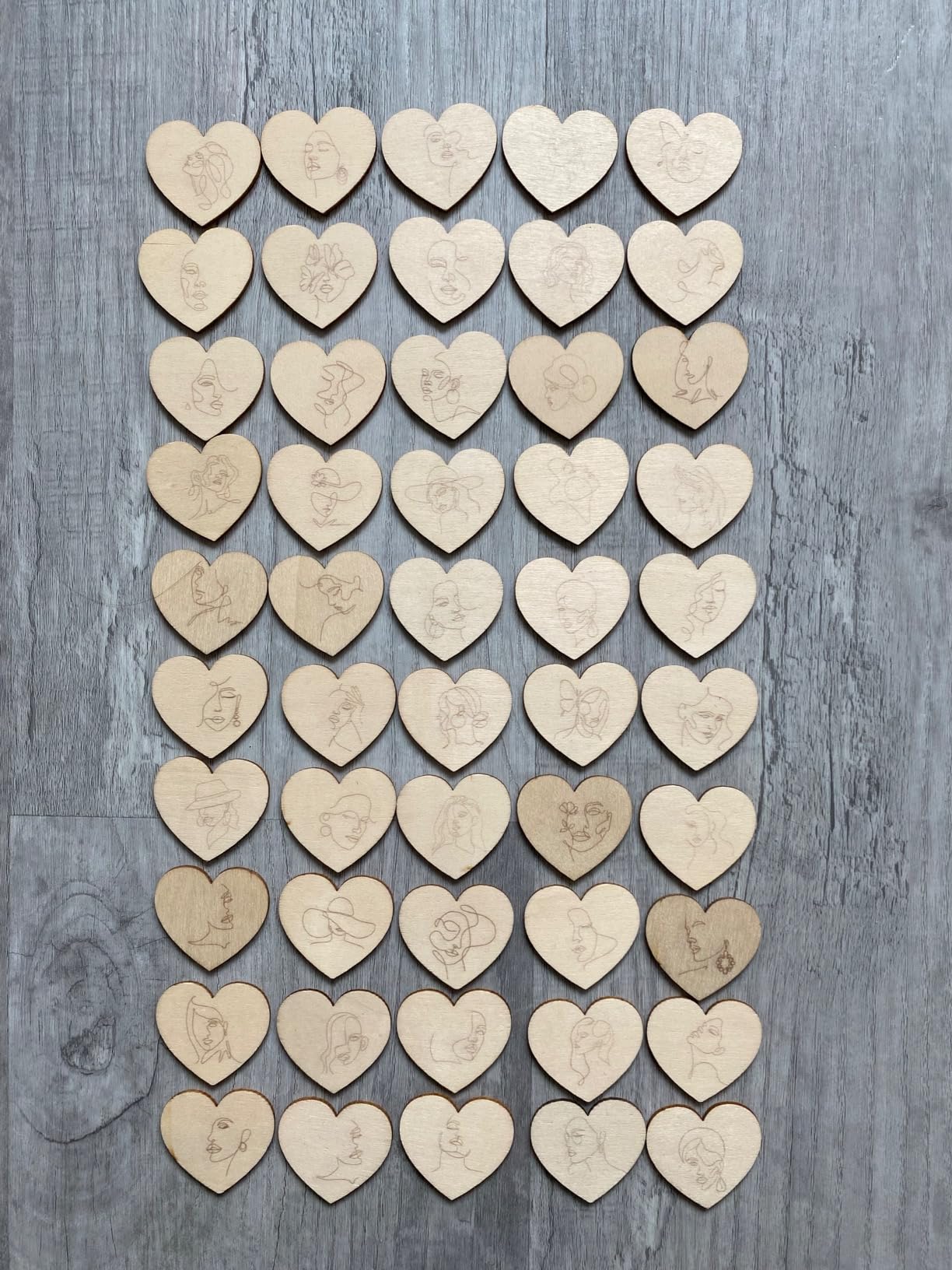 Wesiti 50 Pcs Wooden Positive Affirmations Cards Heart Shaped Daily Affirmations for Women Empowerment Gifts Female Lines Inspirational Gifts for Women Teacher Gift Motivational Quotes Wood Box - Customer Photo 2