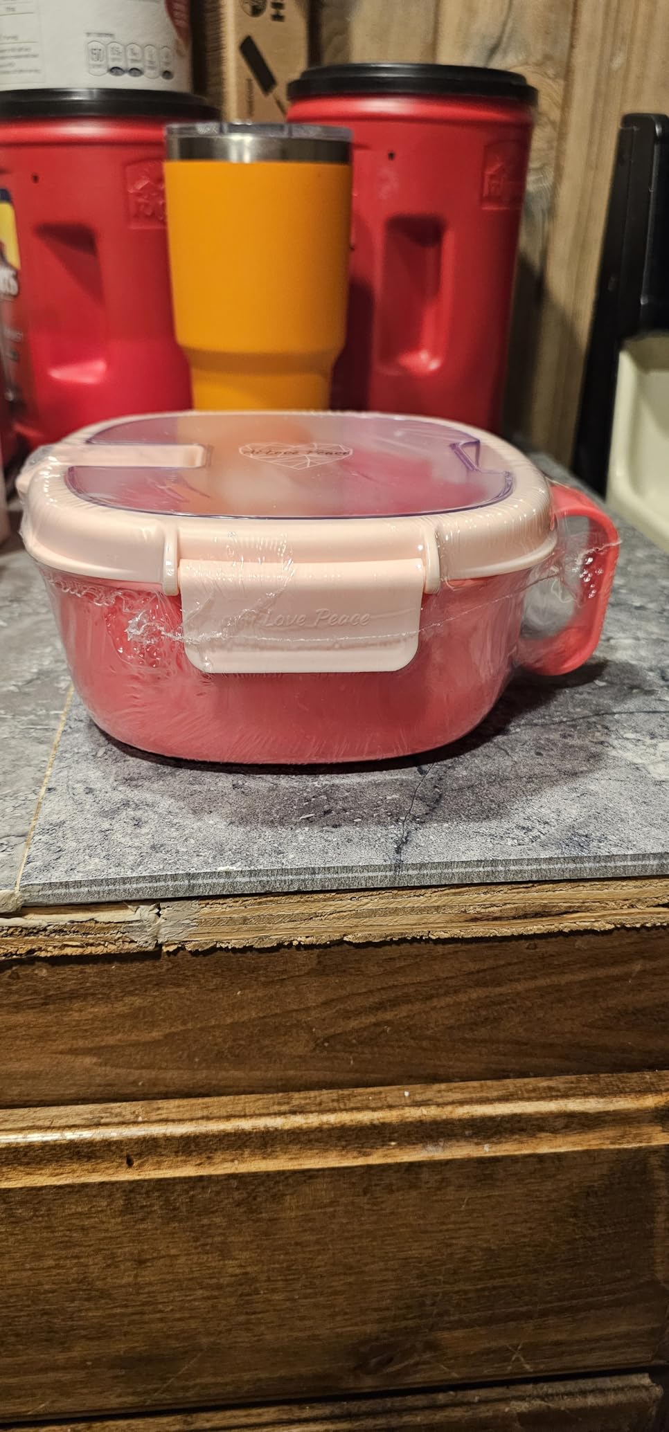 AI LOVE PEACE Ramen Bowl, 40 oz Microwaveable Noodle Cooker for Ramen, Pho, Soup, and Pasta, Dishwasher Safe and Portable, Ideal for Home, Office, Dorm, or Gift (Orange) - Customer Photo 1