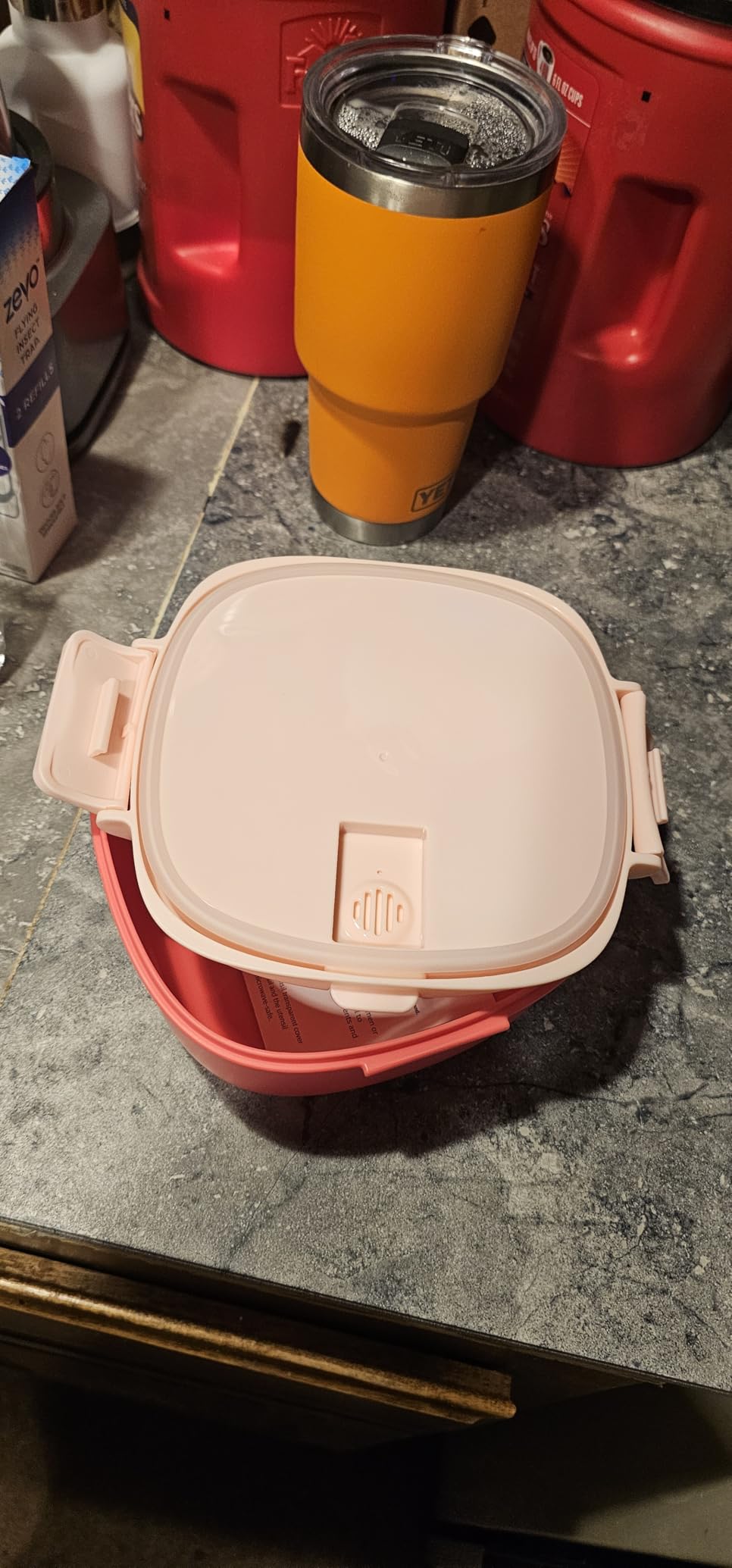 AI LOVE PEACE Ramen Bowl, 40 oz Microwaveable Noodle Cooker for Ramen, Pho, Soup, and Pasta, Dishwasher Safe and Portable, Ideal for Home, Office, Dorm, or Gift (Orange) - Customer Photo 2