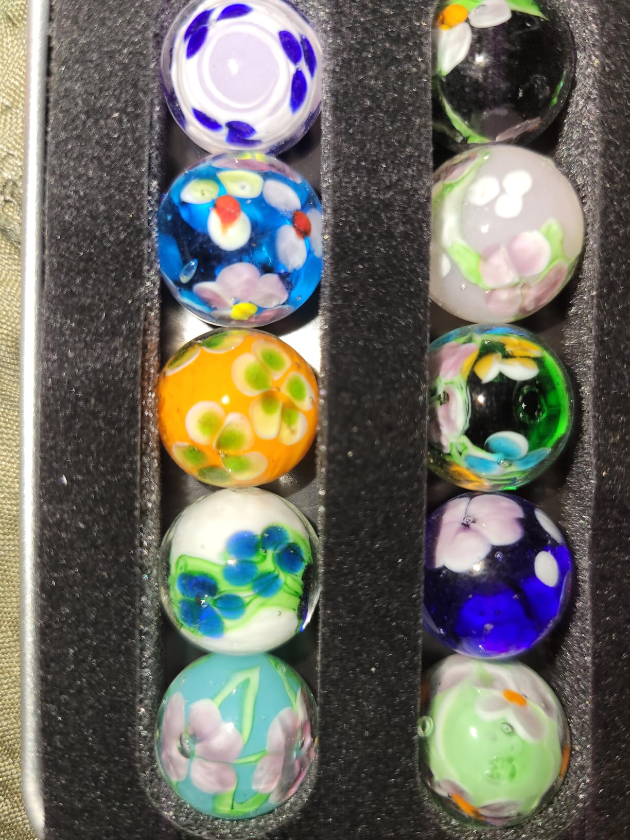 Marble Genius Collectors Marbles, Sweetheart Design, 16mm (⅝ Inch), 10 Handmade Glass Marbles, Gifts for Marble Lovers, Gifts for Kids Ages 3+ Customer Review Marble Genius Collectors Marbles, Sweetheart Design, 16mm (⅝ Inch), 10 Handmade Glass Marbles, Gifts for Marble Lovers, Gifts for Kids Ages 3+ - Customer Photo 1