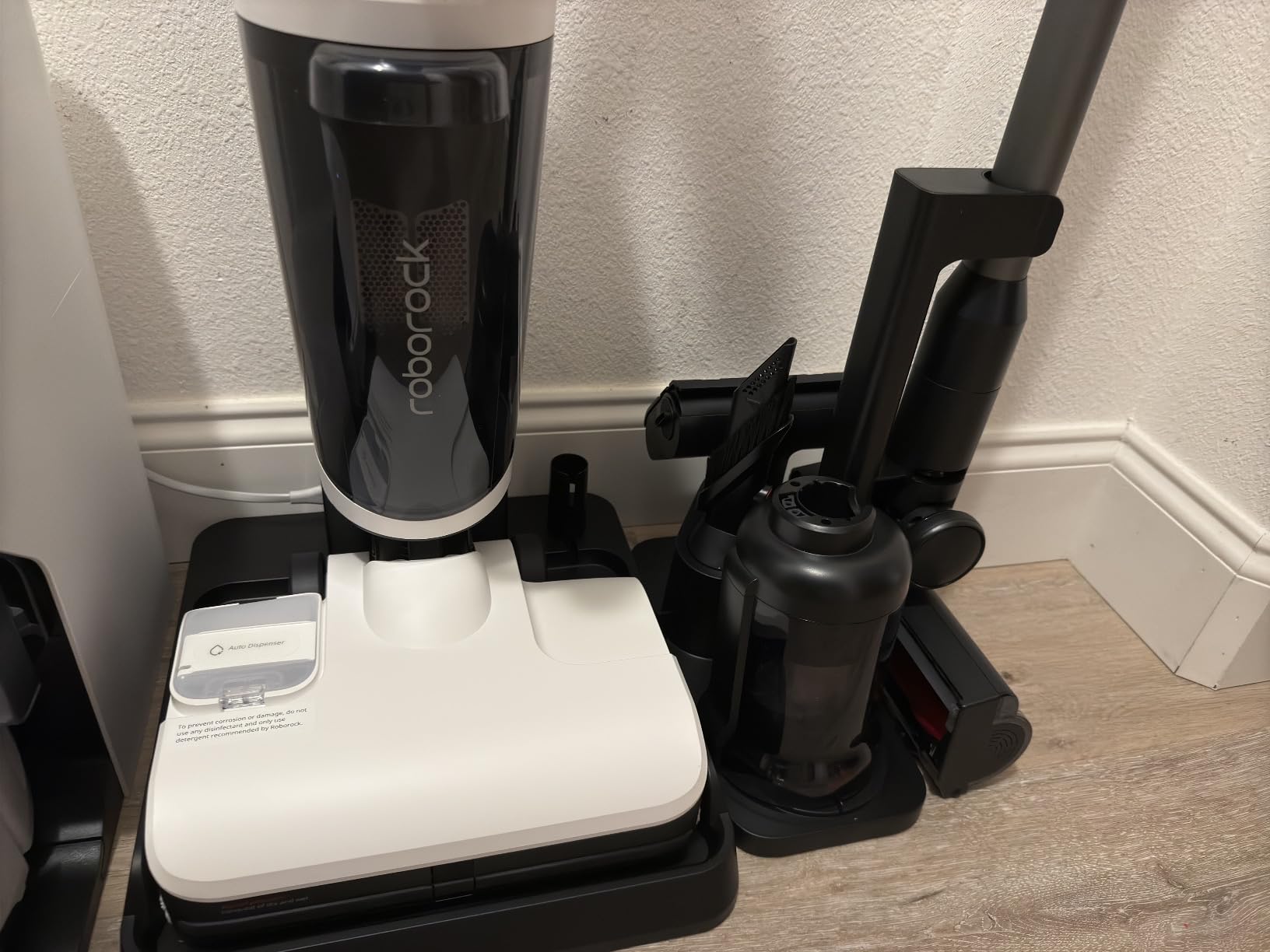 roborock Dyad Pro Combo Wet Dry Vacuum Cleaner, 5-in-1 Cordless Vacuum for Multi-Surface, 17000Pa Suction, Vanquish Wet and Dry Messes, Self-Cleaning & Drying, Perfect for Sticky Mess and Pet Hair - Customer Photo 1