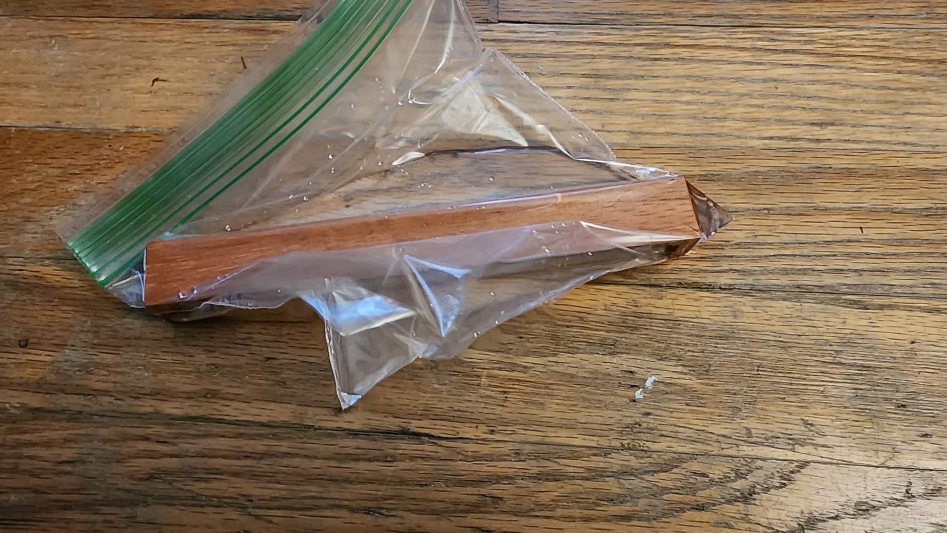 Travel Cigar Humidor Case - Portable Cigar Box with Humidifier Disc & Cigar Cutter Leather Cedar Wood Cigar Case - Customer Photo 2