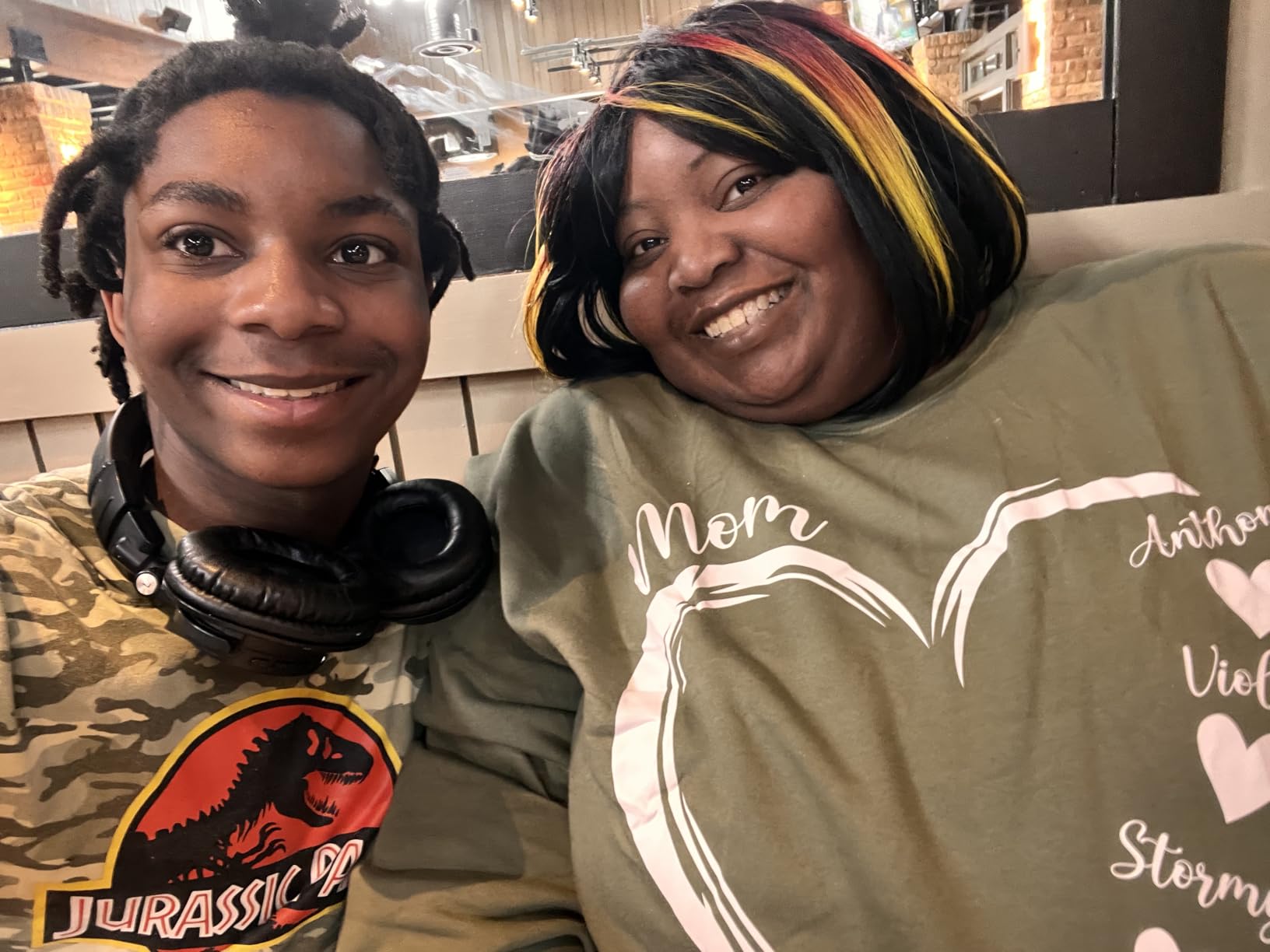 GODMERCH Custom Grandma Sweatshirts, Personalized Shirts with Grandkids Names Gifts for Grandmothers Christmas Mothers Day - Customer Photo 2