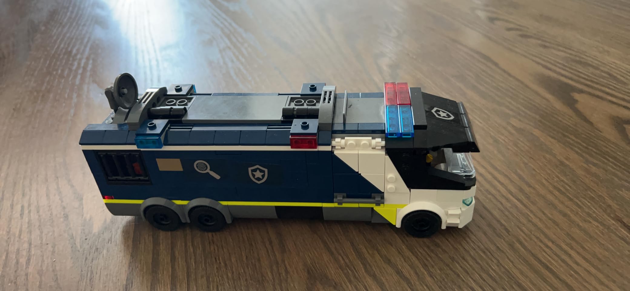 LEGO City Police Mobile Crime Lab Truck Toy, Pretend Play Police Toy, Includes Quad Bike, 2 Officers, 1 Scientist and 2 Crook Minifigures, Police Truck for Kids Ages 7 Plus, 60418 Customer Review LEGO City Police Mobile Crime Lab Truck Toy, Pretend Play Police Toy, Includes Quad Bike, 2 Officers, 1 Scientist and 2 Crook Minifigures, Police Truck for Kids Ages 7 Plus, 60418 - Customer Photo 1