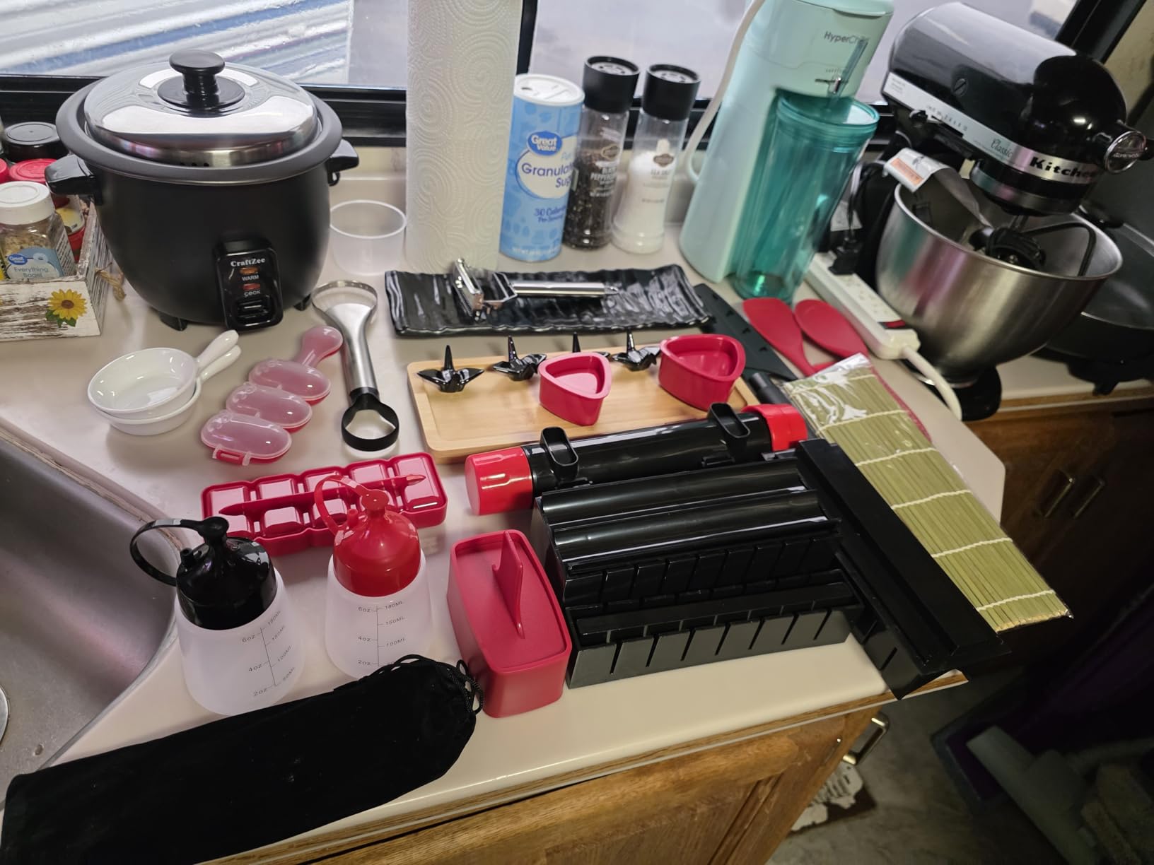 All-Inclusive 𝗣𝗥𝗘𝗠𝗜𝗨𝗠 Sushi Making Kit for Beginners & Professionals - Sushi Maker with Rice Cooker, Reusable Chopsticks, Bazooka, Sushi Roller, Book - Sushi Kit for Family BPA-Free - Customer Photo 2