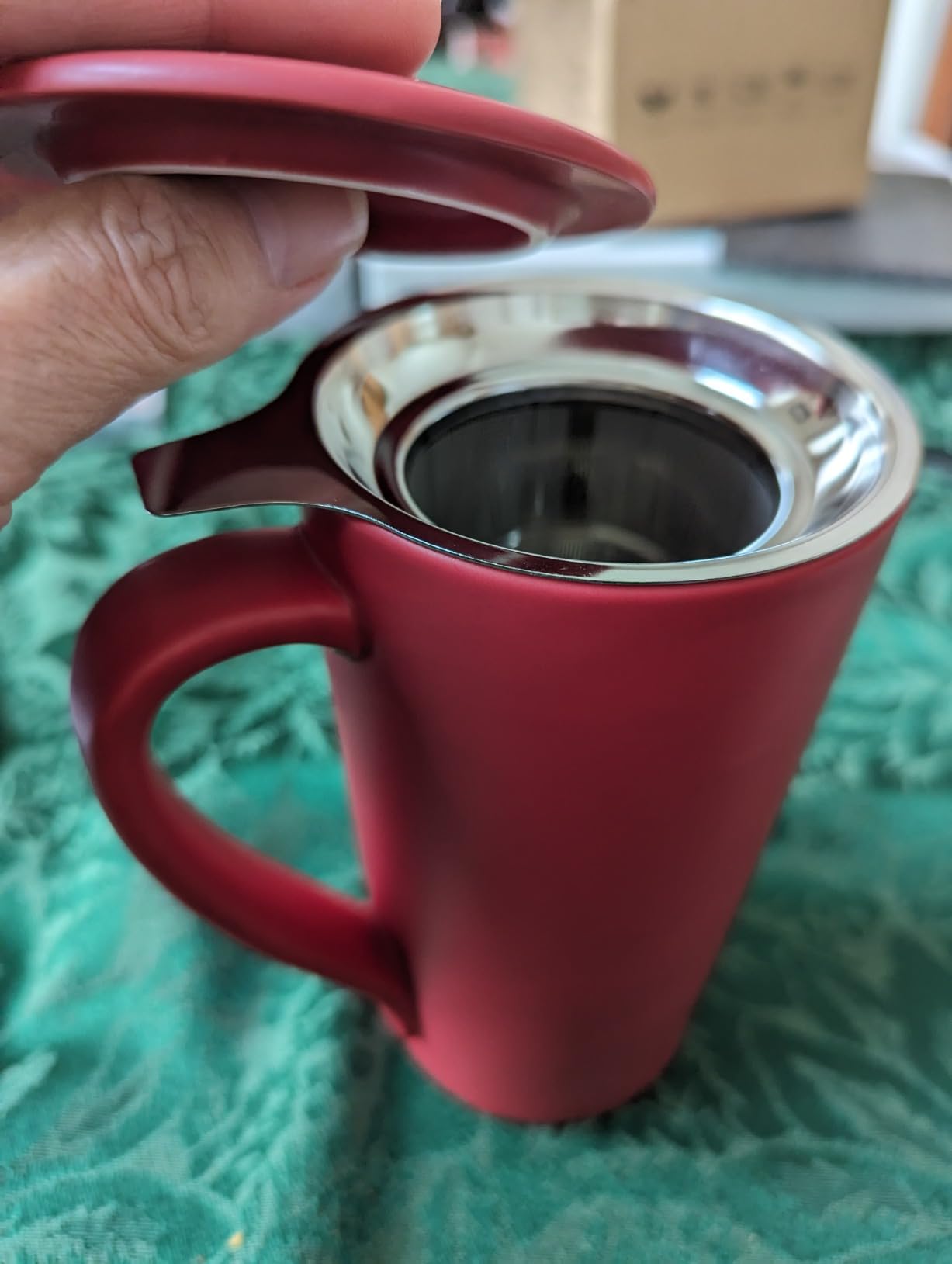 Tea Forte Double-Walled Ceramic Kati Cup, Removable Stainless Steel Infuser Basket and Lid, Steeps 12 oz Loose Leaf Tea, Dishwasher & Microwave Safe, Jardin - Customer Photo 2