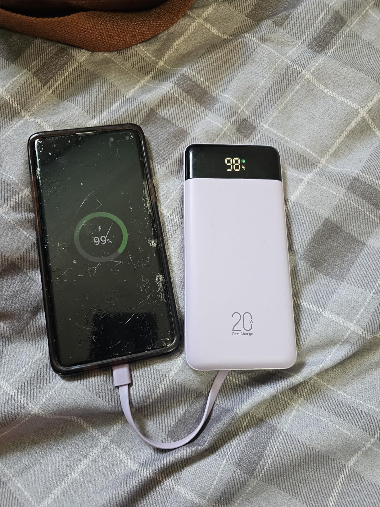 charmast 20000mAh Portable Charger with Built in Cables, 22.5W Travel Power Bank Fast Charging, USB C Cell Phone Battery Pack for iPhone 16/15/14/13/12/11 Series, iPad, Samsung, Android, Tablet - Customer Photo 4