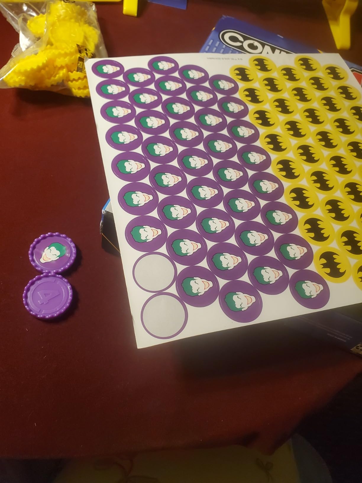 Connect 4 Batman Game | Batman-Themed 4 in a Row Game | Ages 6 and Up| for 2 Players | Strategy Board Games for Kids and Families (Amazon Exclusive) - Customer Photo 2