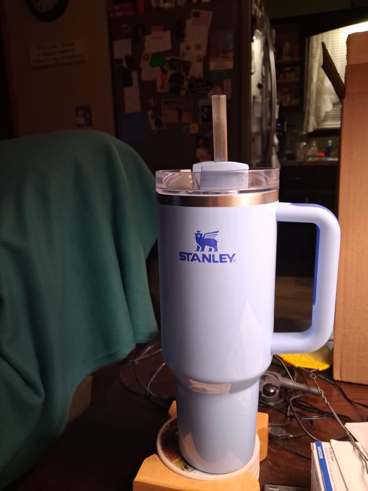 STANLEY Quencher H2.0 Tumbler with Handle and Straw 30 oz | Flowstate 3-Position Lid | Cup Holder Compatible for Travel | Insulated Stainless Steel Cup | BPA-Free | Ash Customer Review STANLEY Quencher H2.0 Tumbler with Handle and Straw 30 oz | Flowstate 3-Position Lid | Cup Holder Compatible for Travel | Insulated Stainless Steel Cup | BPA-Free | Ash - Customer Photo 1