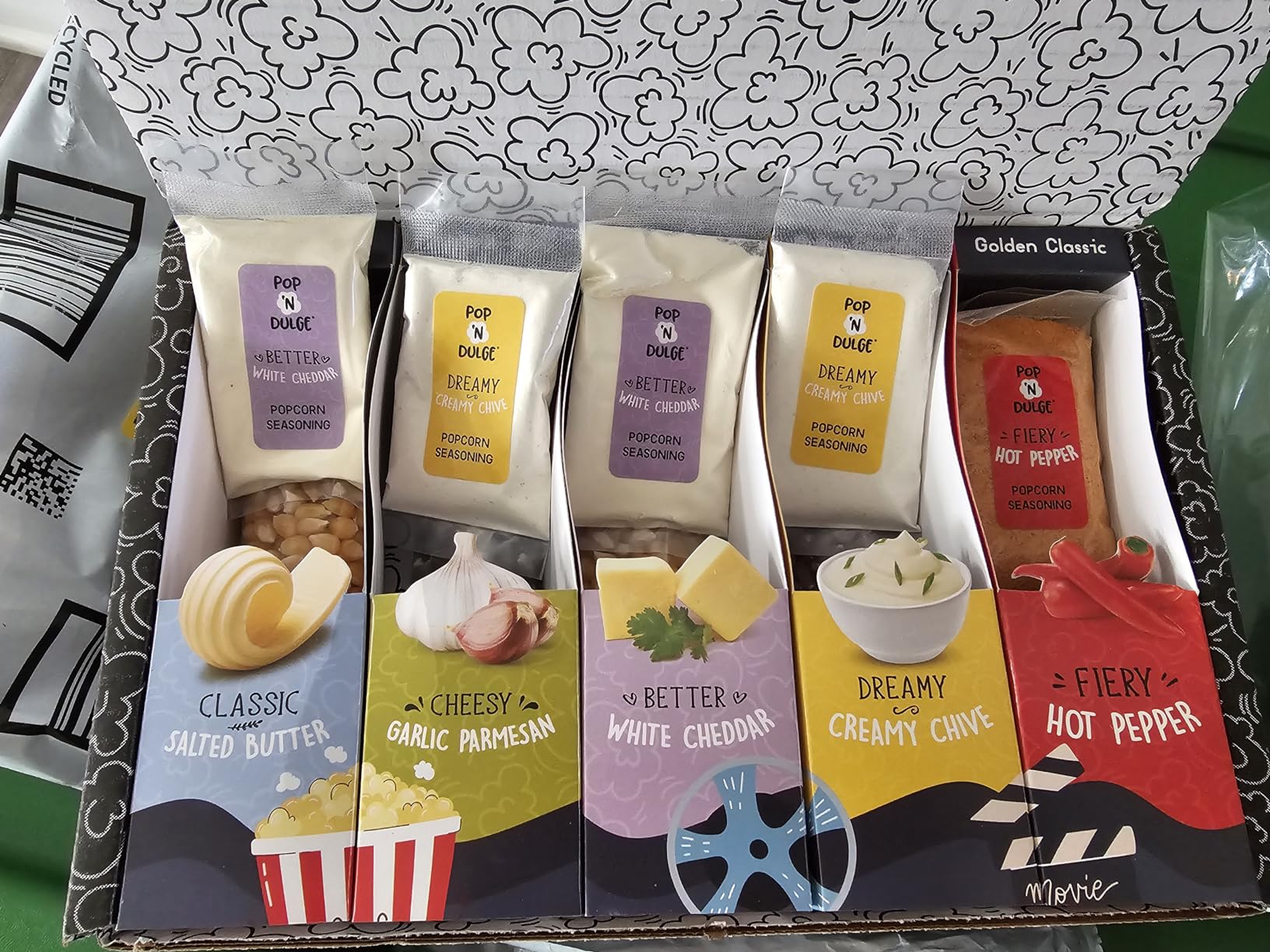 Hanukkah Gifts Movie Night Popcorn Gift Set, Kosher OU-D, Gift Baskets, 5 Gourmet Popcorn Kernels and 5 Flavoring, Non-GMO Hanukkah Set - 10 Pack, Gifts Ideas For Men, Women, Kids - Customer Photo 5