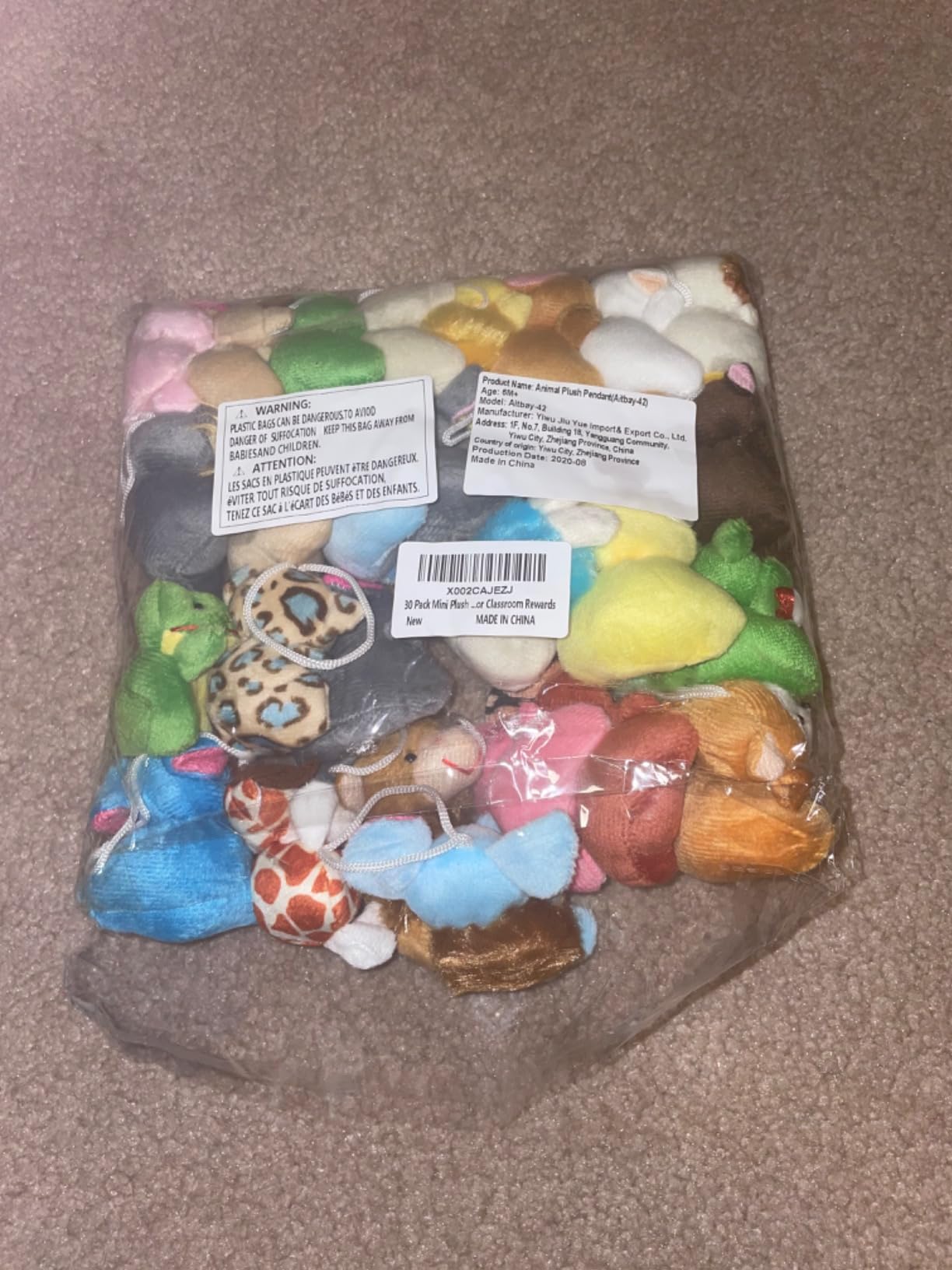 Aitbay Valentines Day Gifts Toys for Kids - 28 Packs Valentines Day Cards with Mini Animal Plush Toy Set - Valentine Exchange Cards Gift Classroom Prize Party Favors School Rewards Gift Exchange - Customer Photo 2