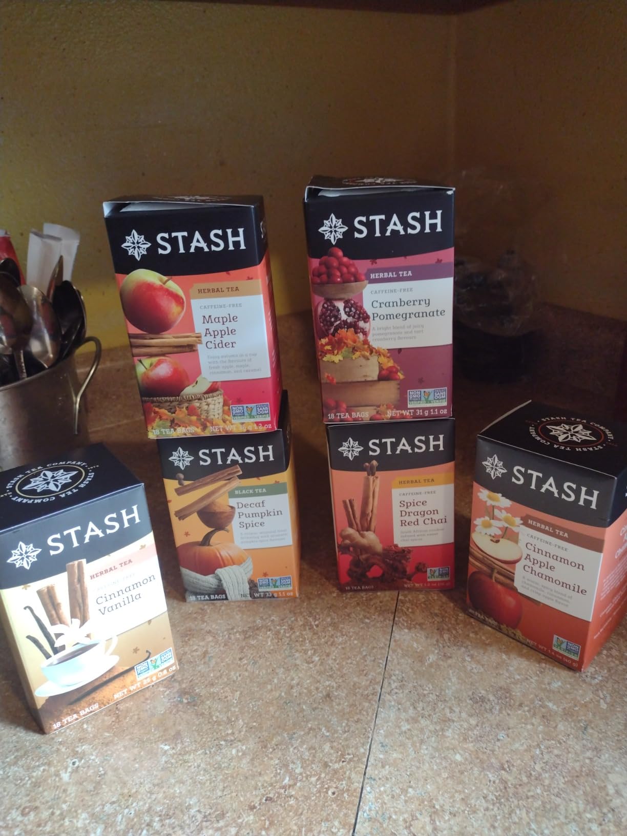 Stash Tea Relax and Unwind Tea Sampler - Assorted Specialty Tea Gift Set, Calming Herbal Teas to Support Relaxation, 7 Flavors, 35 Tea Bags - Customer Photo 2