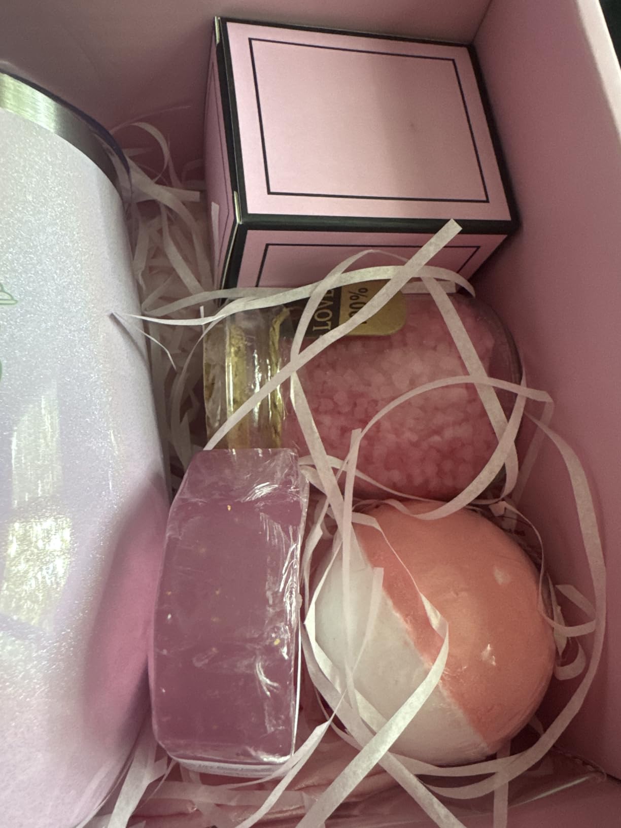 Birthday Gifts for Women, Unique Spa Gift Basket Set for Mothers Day, Valentines Day - Christmas Gifts for Women, Mom, Friends Female, Sister, Her, Girlfriend, Wife, Teacher, Nurse - Customer Photo 1