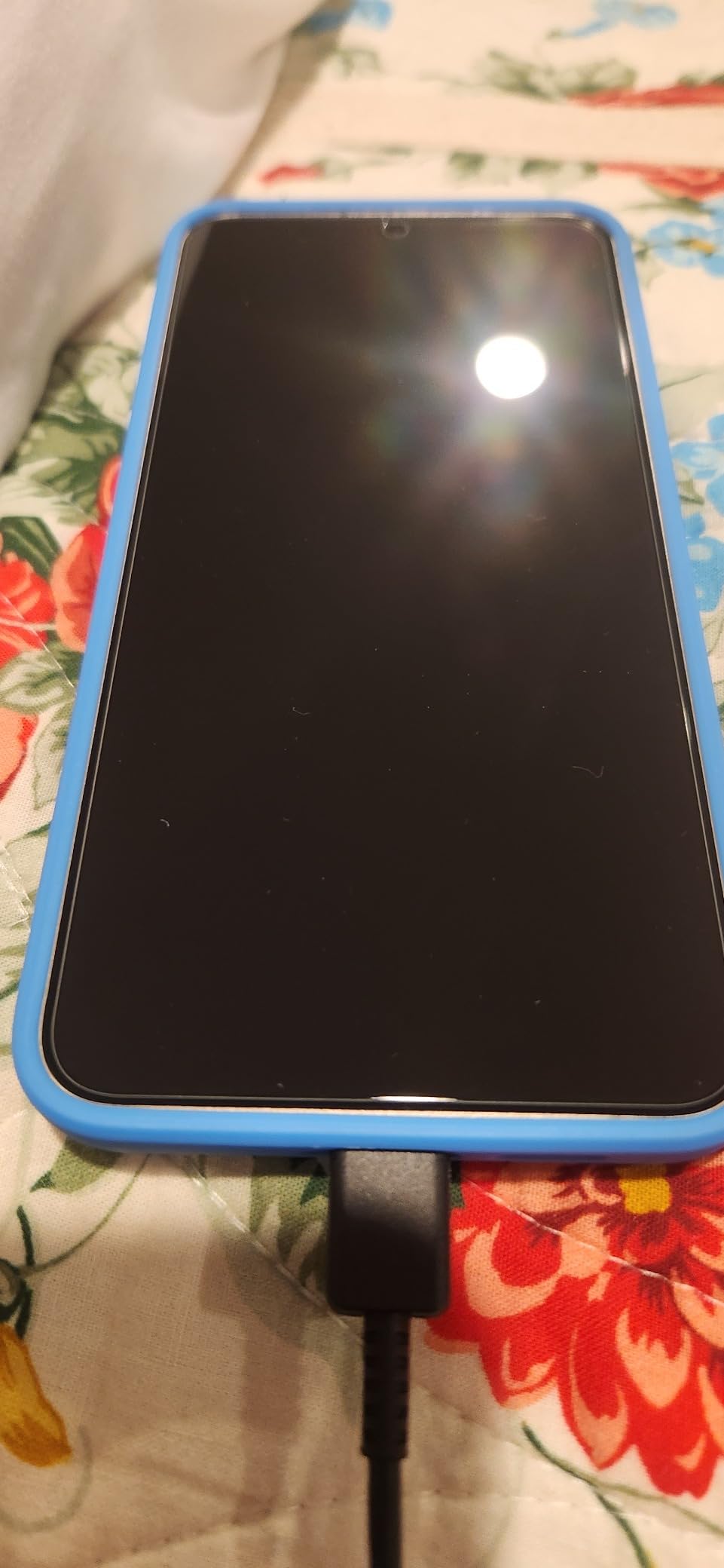 ZAGG InvisibleShield Glass Elite Samsung Galaxy S24 Ultra Screen Protector - Ultra-Strong Aluminosilicate, Enhanced Scratch Resistance, Recycled Materials, EZ Apply, Fingerprint and Smudge Resistant - Customer Photo 1