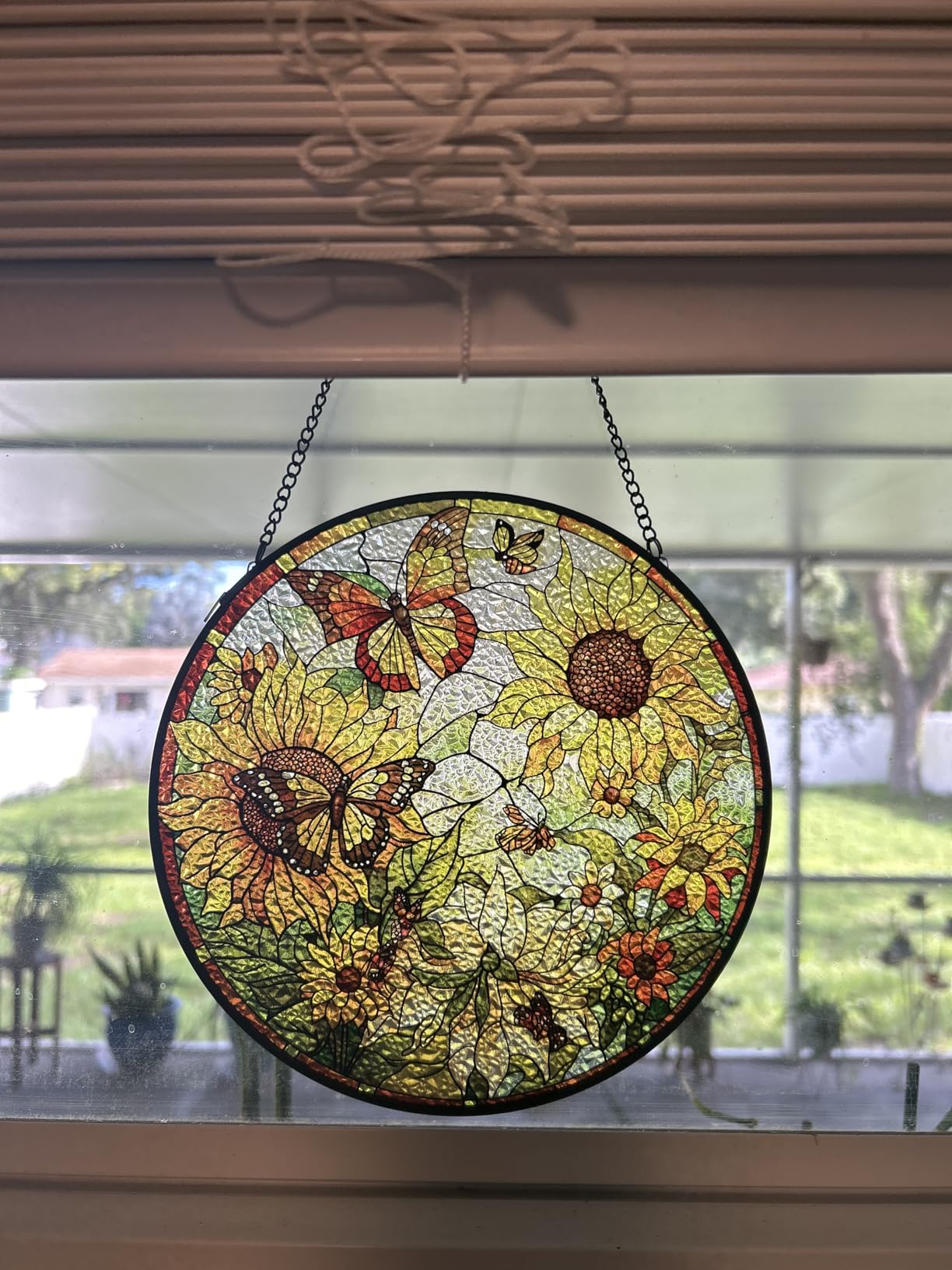 Sunflower Hanging Stained Glass for Windows,20cm/7.87inch Hand-Painted Sun Catcher Garden Hangings Christmas Mother's Day, Valentine's Day Ornaments Festival Gift - Customer Photo 2