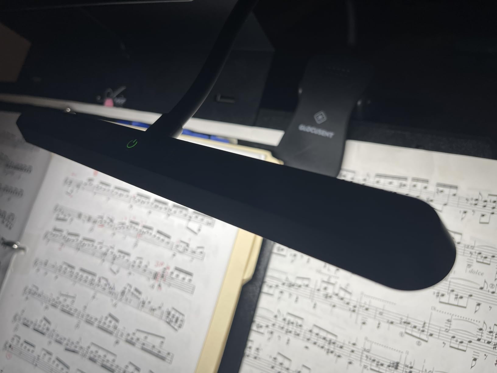 Glocusent Music Stand Light: 57 LED Super Bright Piano Light with EVA Carrying Case, 3 Color & 5 Brightness, Rechargeable & 140-Hr Long Lasting, Perfect for The Piano, Sheet Music - Customer Photo 1