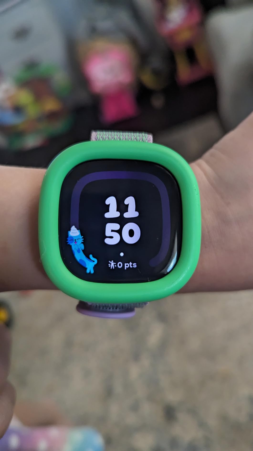 Fitbit Google Ace LTE - Kids Smartwatch with Call, Message, GPS, and Activity-Based Games, Ace Pass Data Plan Required - Spicy - Moovin Customer Review Fitbit Google Ace LTE - Kids Smartwatch with Call, Message, GPS, and Activity-Based Games, Ace Pass Data Plan Required - Spicy - Moovin - Customer Photo 1