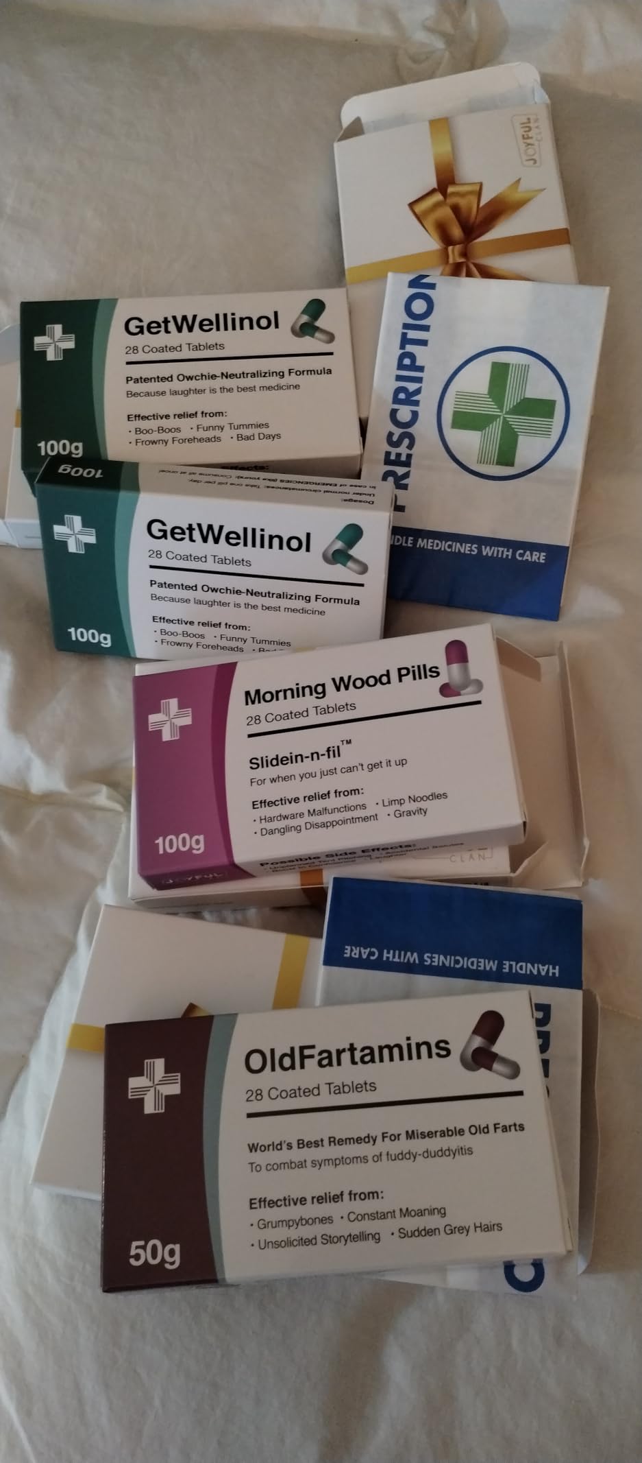 Funny Prank Pill Box with Candy, Gag Gifts for Men, 30th 40th 50th 60th 70th Birthday Gifts for Him or Her, Novelty Joke, Dad Birthday Gift for Boyfriend, Secret Santa Yankee Swap Customer Review Funny Prank Pill Box with Candy, Gag Gifts for Men, 30th 40th 50th 60th 70th Birthday Gifts for Him or Her, Novelty Joke, Dad Birthday Gift for Boyfriend, Secret Santa Yankee Swap - Customer Photo 2