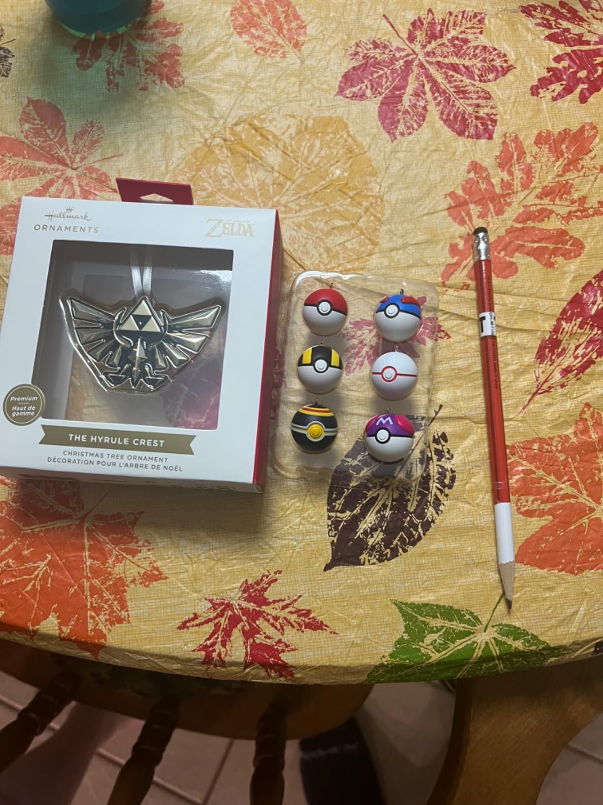 Hallmark Keepsake Mini Christmas Ornaments 2024, Pokémon Poké Balls, Set of 6 - Customer Photo 1