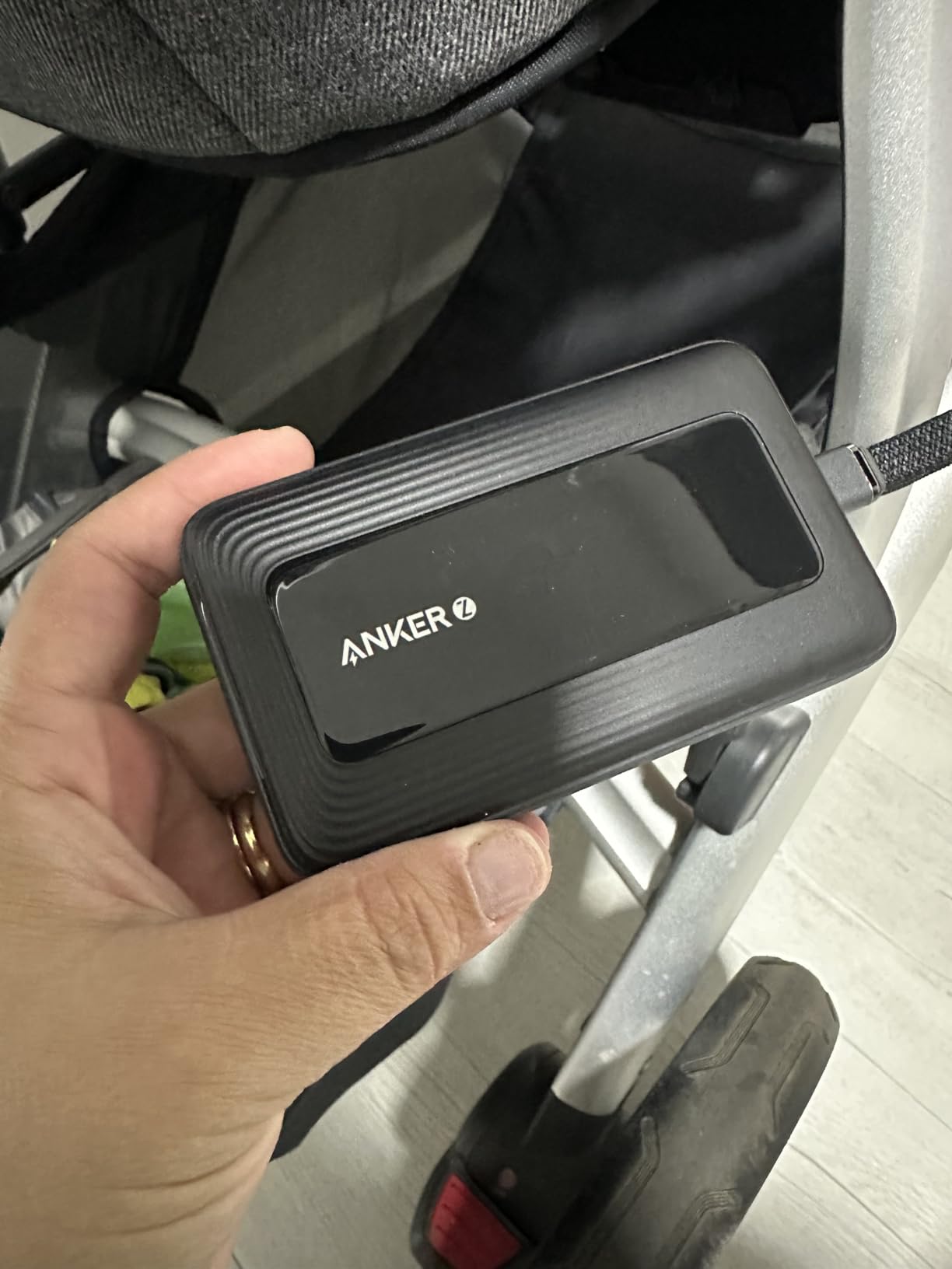 Anker Portable Charger, 10,000mAh 30W Power Bank, USB-C in and Out Fast Charging Battery Pack, Travel Essential Phone Power Bank, for iPhone 17/16/15, iPad, MacBook, Galaxy, Google, and More - Customer Photo 4