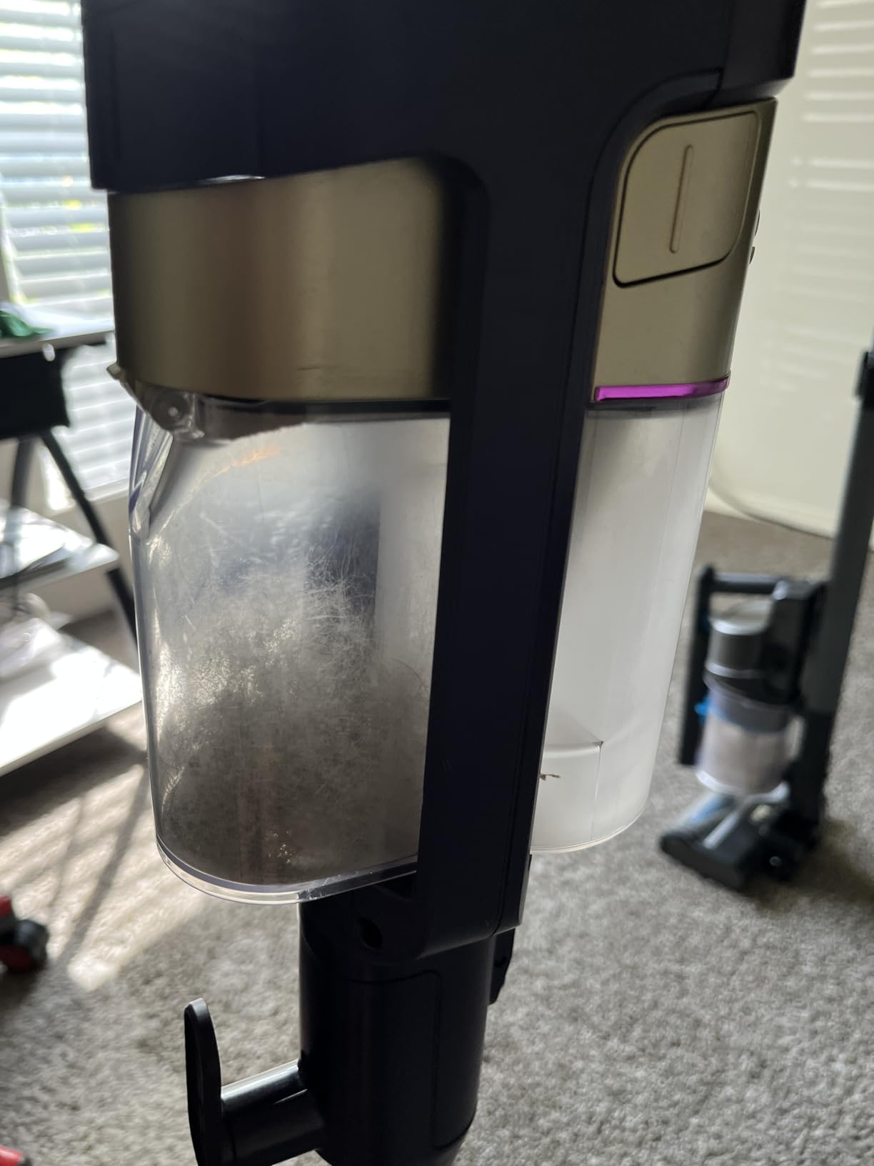 Shark Clean & Empty Cordless Stick Vacuum – Lightweight Cordless Vacuum with Auto-Empty System, HEPA Filter, Portable, Rechargeable, Exclusive Motorized Hand Tool for Pet Hair, BU3523 - Customer Photo 2