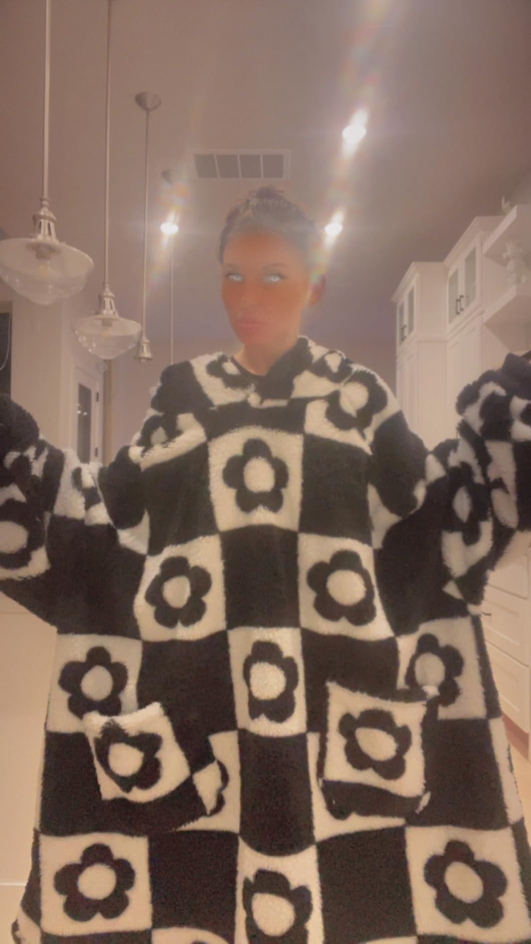 Bedsure Wearable Blanket for Women, Shark Blanket Hoodie Gift, Birthday Gifts for Girlfriend, Wife, Men, Oversized, Shaggy Sherpa Cozy Warm Hooded Sweatshirt With Sleeves, Blue - Customer Photo 2