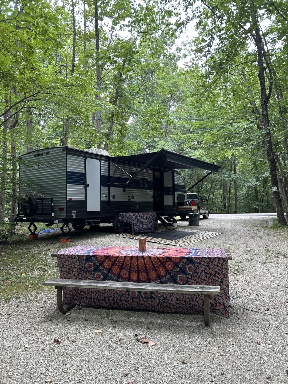 Bee Solar Lanterns Outdoor Waterproof Hanging Solar Lights Bee Gifts for Women Men Metal Decorative LED Bee Lanterns for Garden Decor,Yard,Patio,Lawn,Tabletop,Pathway,Landscape - Customer Photo 2