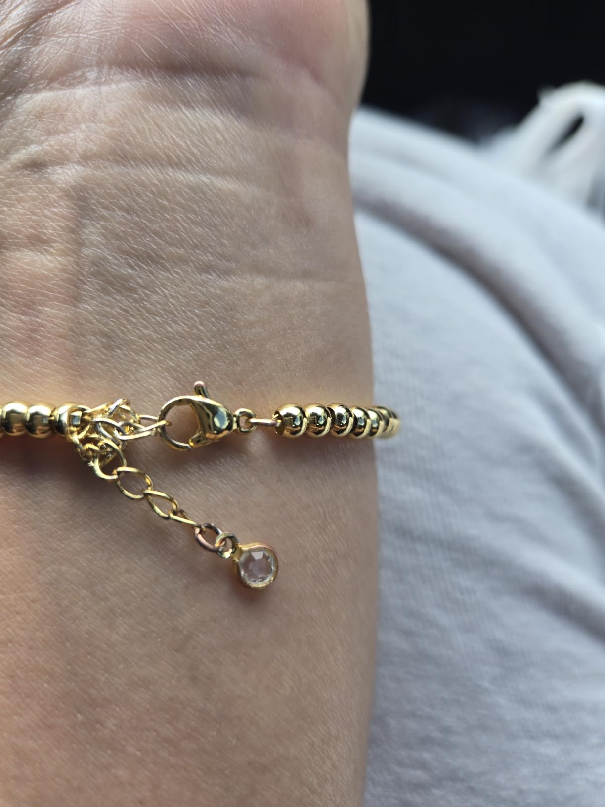 Turandoss Gold Initial Bracelet for Women - Dainty Gold Plated Letter A-Z Charm Disc Bracelet for Women Trendy, Womens Gold Jewelry Beaded Bracelet Gifts Customer Review Turandoss Gold Initial Bracelet for Women - Dainty Gold Plated Letter A-Z Charm Disc Bracelet for Women Trendy, Womens Gold Jewelry Beaded Bracelet Gifts - Customer Photo 4