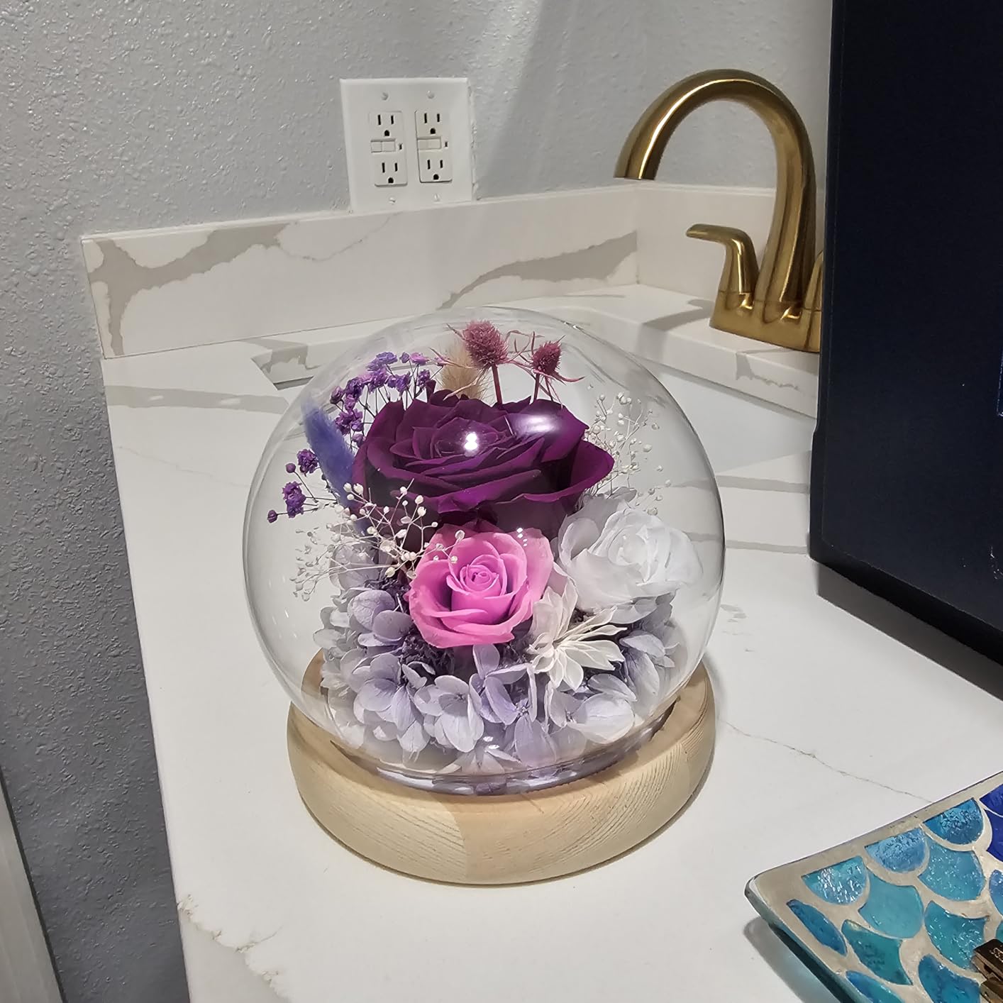 FIACO Preserved Rose Birthday Gift for Women Forever Fresh Flowers for Prime Delivery Gift for Mom Grandma Wife Valentines Mothers Day Christmas Anniversary Eternal Roses in Glass Dome - Customer Photo 2