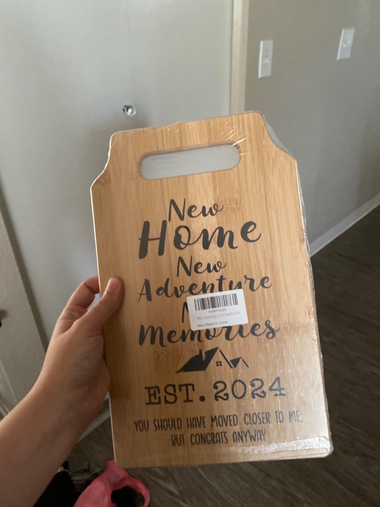 Neighbor Gifts,Housewarming Gift for New House Homeowner,Cool Christmas Presents for Neighbors Friends,Best Thank You Welcome Gifts for New Neighbors Cutting Board Appreciation Xmas Neighborly Gifts - Customer Photo 1