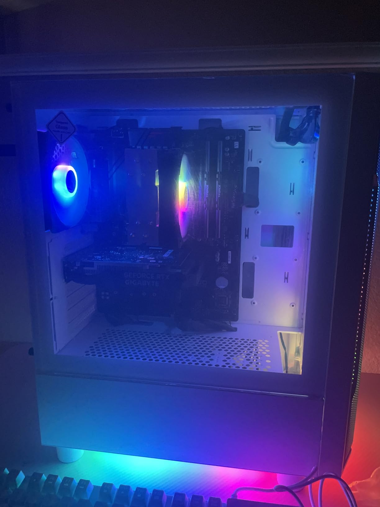 Skytech Archangel Gaming PC Desktop, Ryzen 5 5500 3.6 GHz (4.2GHz Turbo Boost), NVIDIA RTX 3050 (6GB) 6GB GDDR6, 1TB SSD, 16GB DDR4 RAM 3200, 650W Gold PSU, Wi-Fi, Win 11 Home - Customer Photo 1