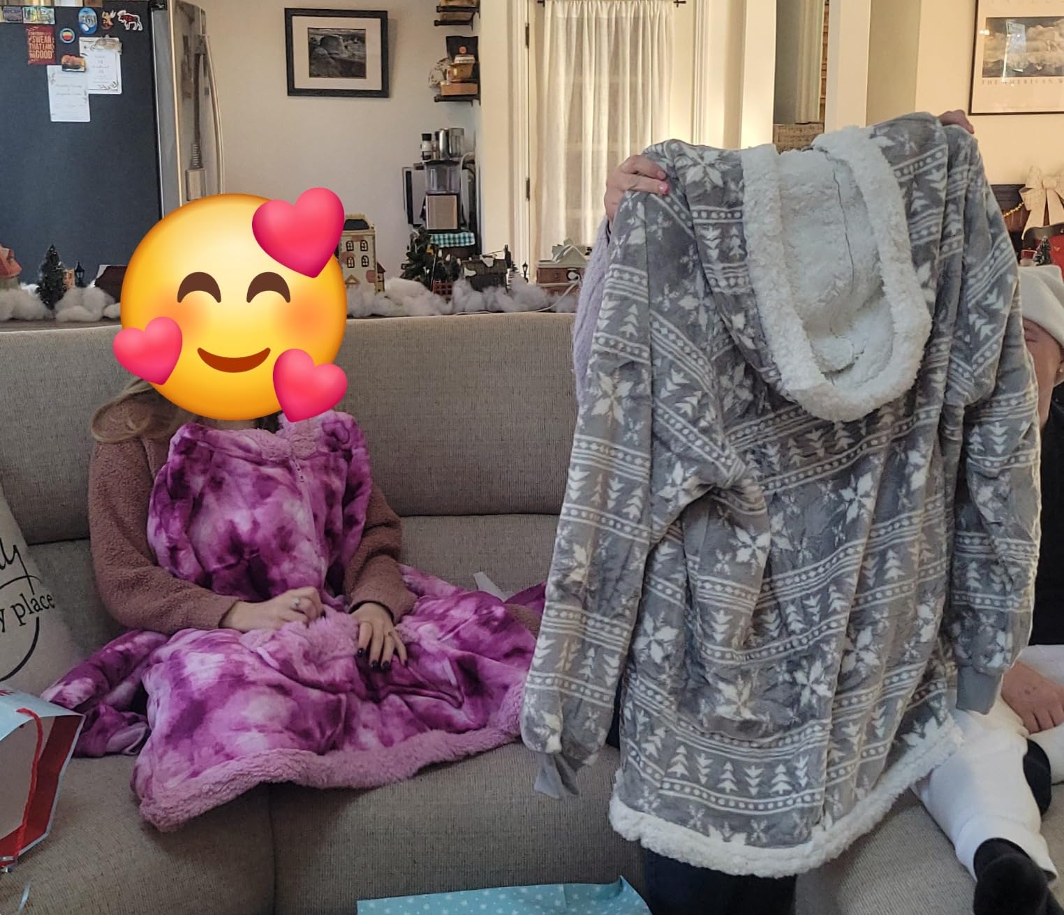 Giggling Getup Wearable Blanket Hoodie for Adults Gifts for Teen Girls Sister Women Sherpa Fleece Printed Hooded Blanket Sweatshirt Warm Cozy with Pocket & Sleeves Grey Panda - Customer Photo 1