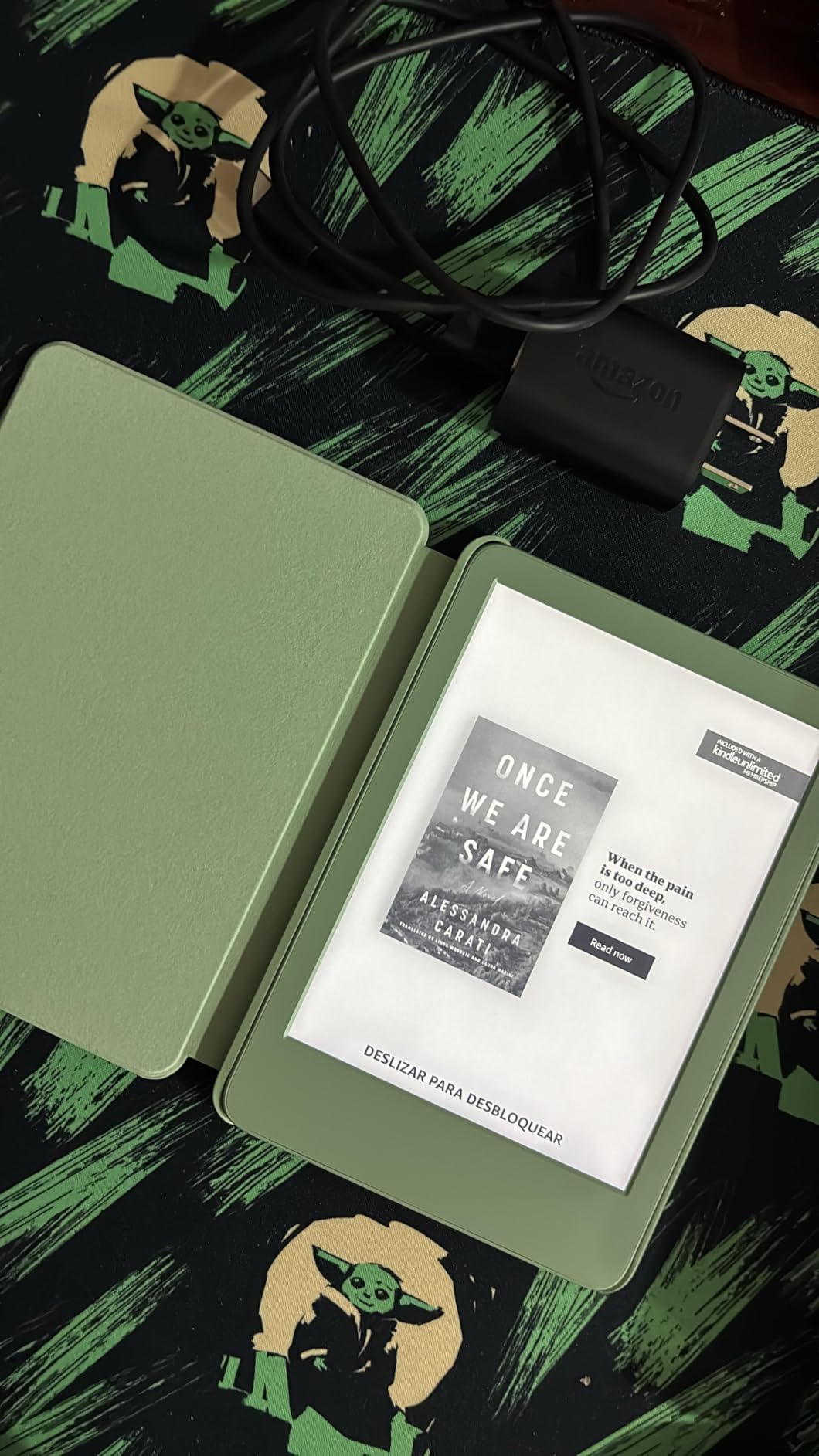 Kindle Essentials Bundle including Kindle (2024 release) - Black, Fabric Cover - Denim, and Power Adapter Customer Review Kindle Essentials Bundle including Kindle (2024 release) - Black, Fabric Cover - Denim, and Power Adapter - Customer Photo 2