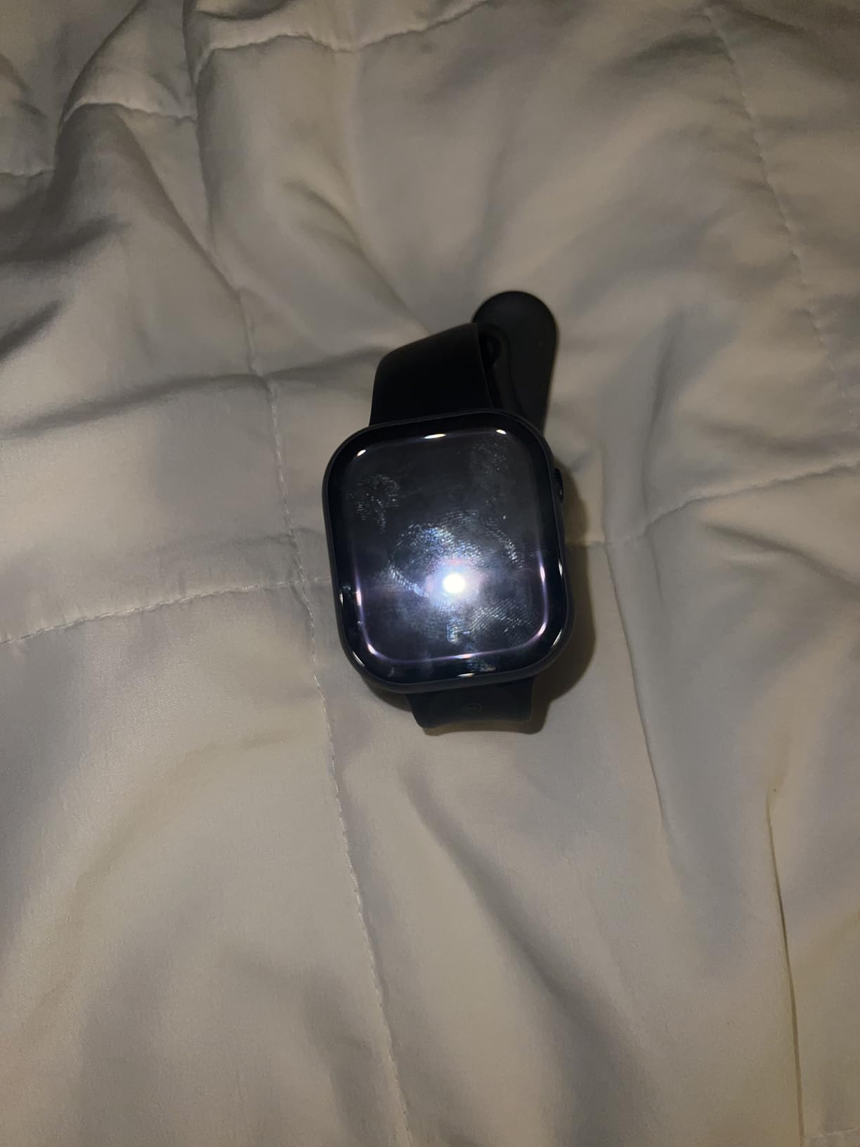 Apple Watch Series 10 [GPS + Cellular, 42mm] - Natural Titanium Case with Starlight Sport Band, M/L (Renewed) - Customer Photo 1