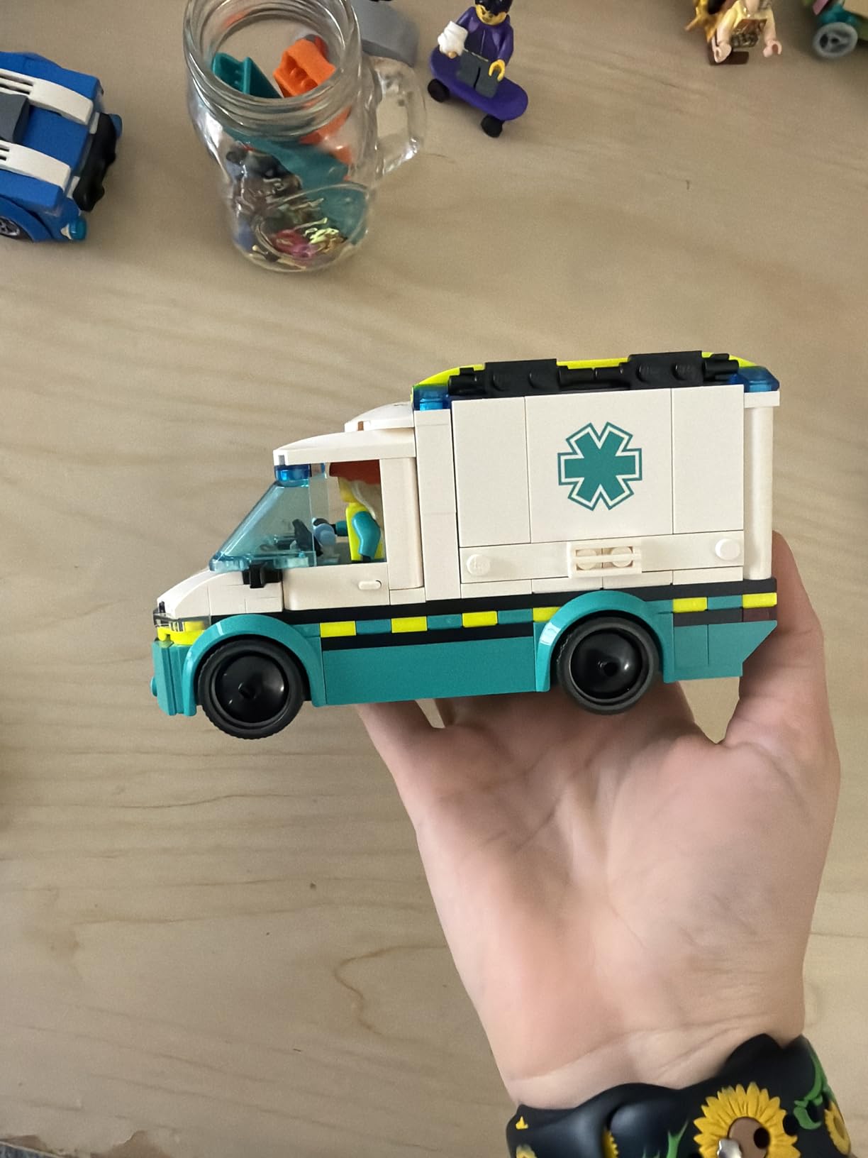 LEGO City Emergency Ambulance Toy - Building Sensory Toy for Kids, Boys and Girls, Ages 5+ - Educational, Learning Gift Idea for Birthdays and Holidays - Skateboarder and Driver Minifigures - 60451 Customer Review LEGO City Emergency Ambulance Toy - Building Sensory Toy for Kids, Boys and Girls, Ages 5+ - Educational, Learning Gift Idea for Birthdays and Holidays - Skateboarder and Driver Minifigures - 60451 - Customer Photo 1