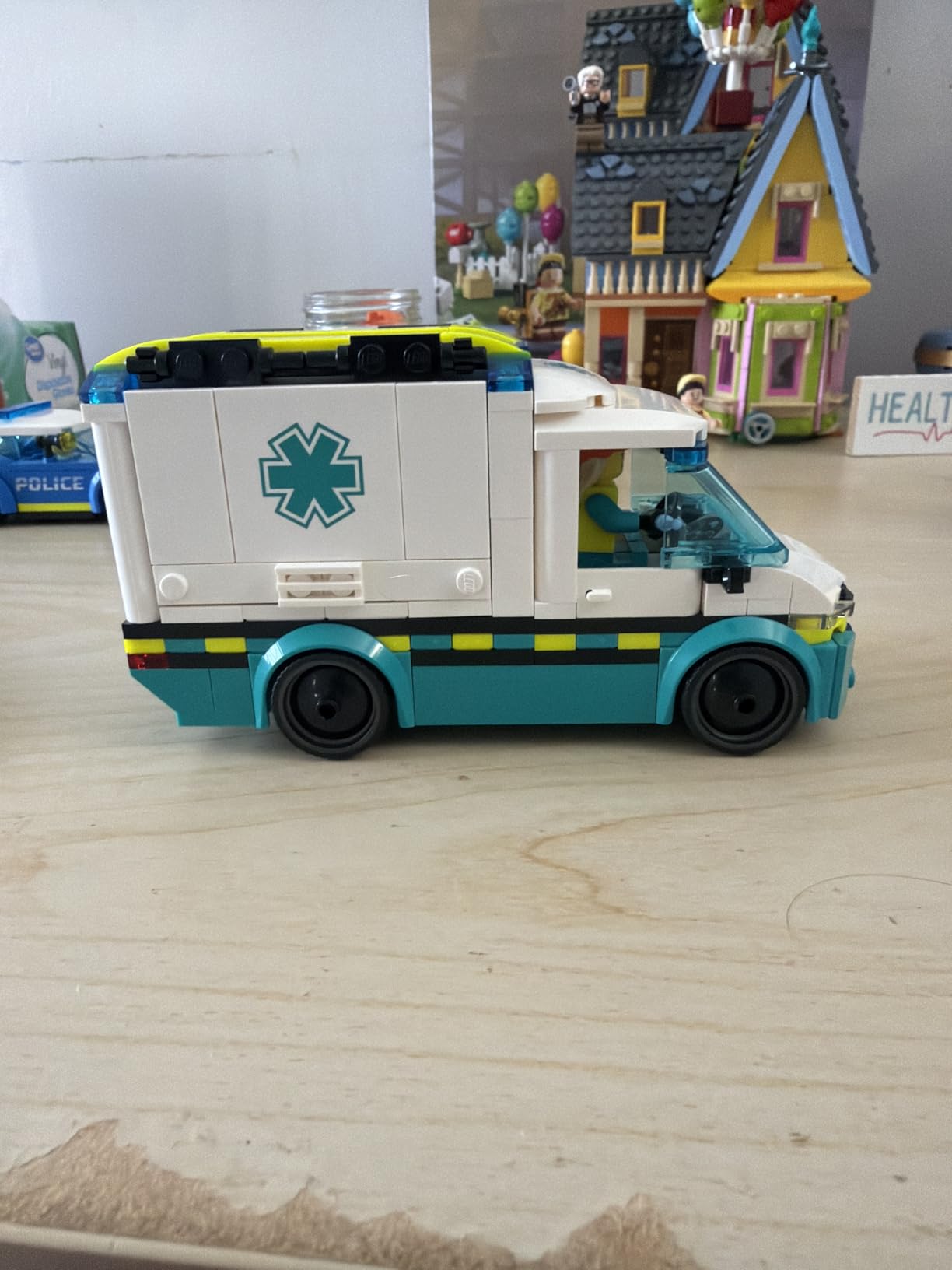 LEGO City Emergency Ambulance Toy - Building Sensory Toy for Kids, Boys and Girls, Ages 5+ - Educational, Learning Gift Idea for Birthdays and Holidays - Skateboarder and Driver Minifigures - 60451 Customer Review LEGO City Emergency Ambulance Toy - Building Sensory Toy for Kids, Boys and Girls, Ages 5+ - Educational, Learning Gift Idea for Birthdays and Holidays - Skateboarder and Driver Minifigures - 60451 - Customer Photo 2