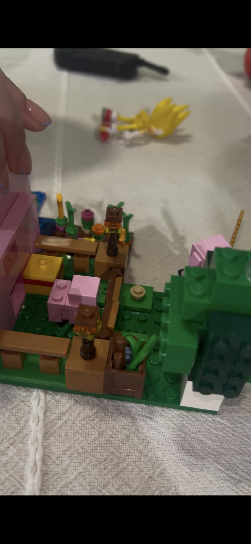 LEGO Minecraft The Baby Pig House Toy Figures and Playset - Building Minecraft Toy for Kids, Boys and Girls, Ages 7+ - Gift for Birthdays - with 2 Minifigures for Pretend Play - 21268 - Customer Photo 3