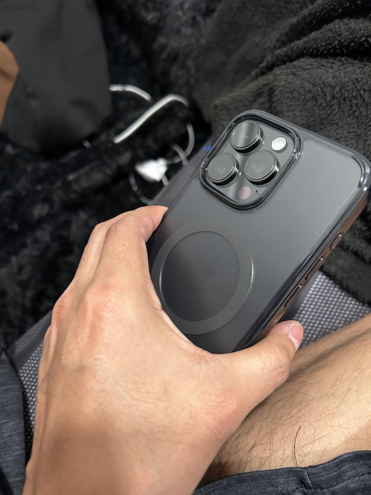 Apple iPhone (Renewed Premium) 16 Pro Max, US Version, 256GB, Black Titanium - Unlocked - Customer Photo 3