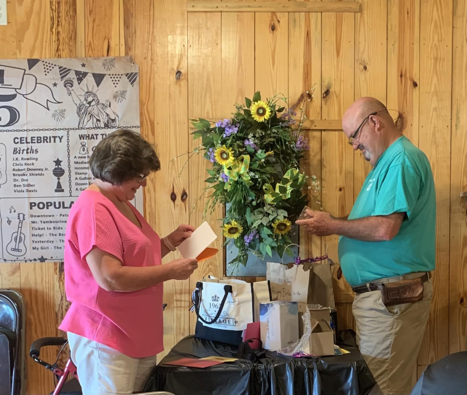 80th Birthday Gifts for Women Her- 4 pcs, Turning 80 Year Old Gifts, Decorations Canvas Beach Tote Bag & Makeup Bag, Unique Happy 80th Birthday gifts for Her Mom Wife Friends Customer Review 80th Birthday Gifts for Women Her- 4 pcs, Turning 80 Year Old Gifts, Decorations Canvas Beach Tote Bag & Makeup Bag, Unique Happy 80th Birthday gifts for Her Mom Wife Friends - Customer Photo 1