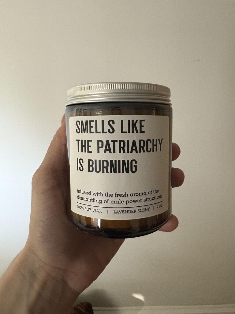 Miracu Anti-Patriarchy Candle, Feminist Gifts Women, Empowerment, Breakup, Christmas, Birthday Liberal Gifts for Feminists Activists Lesbian Woman Her - Equal Womens Rights, Feminism Girl Power Decor Customer Review Miracu Anti-Patriarchy Candle, Feminist Gifts Women, Empowerment, Breakup, Christmas, Birthday Liberal Gifts for Feminists Activists Lesbian Woman Her - Equal Womens Rights, Feminism Girl Power Decor - Customer Photo 2