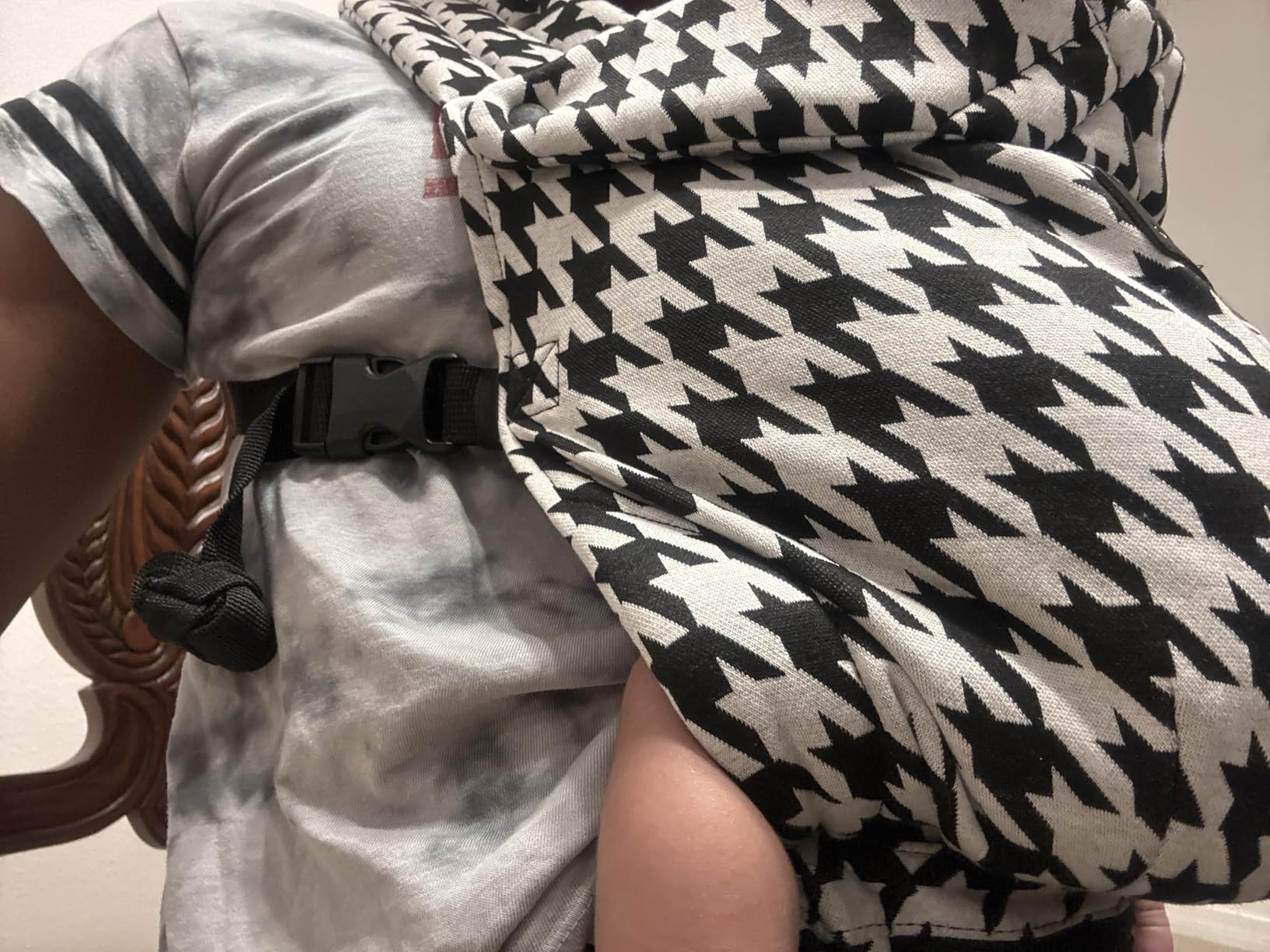 GROWNSY Baby Carrier Newborns to Toddlers, Ergonomic Baby Toddler Carrier Slings Wraps with Head Support, Easy to Wear,Infant Carrier Baby Gift,Travel and Hiking Friendly, for Babies 7 to 44 lb(Black) - Customer Photo 1