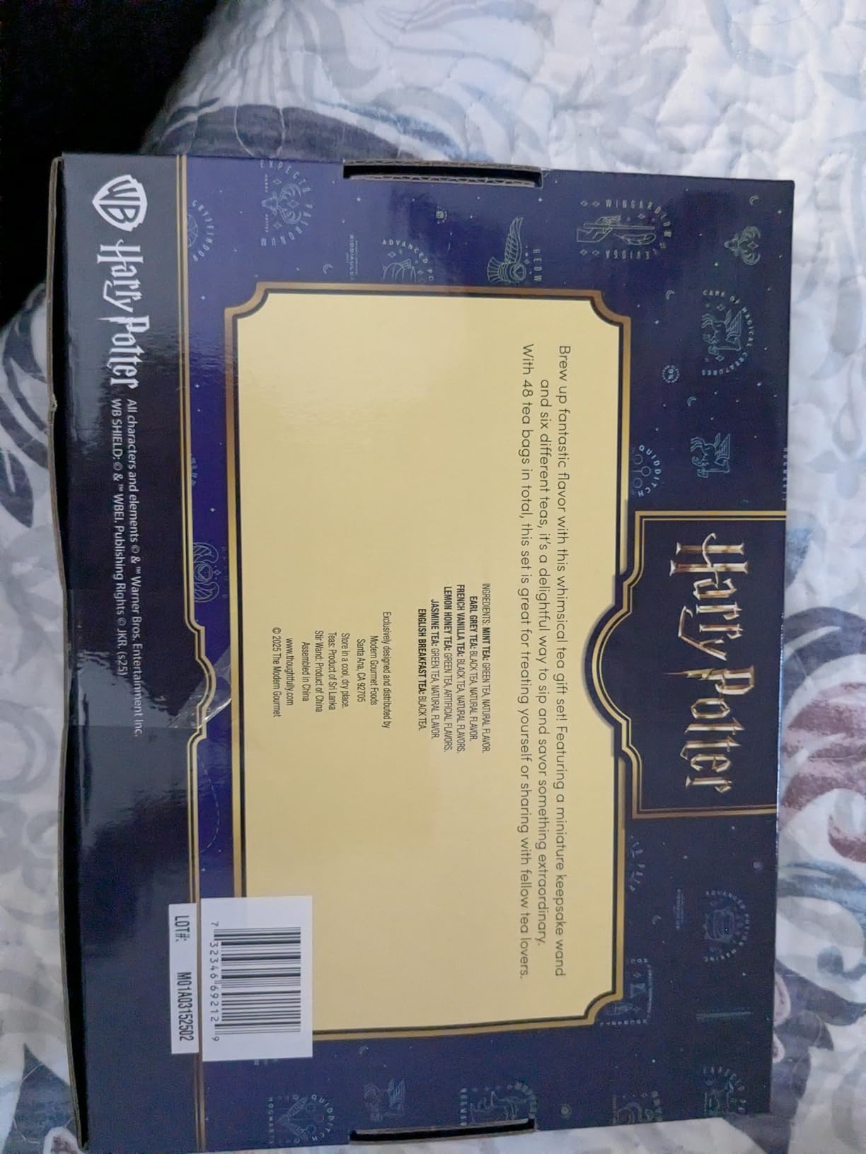 HARRY POTTER, Tea Gift Set, Includes Stir Wand and 48 Tea Bags in 6 Flavors, HARRY POTTER Gifts Tea Box with Both Green Tea Bags and Black Tea Bags - Customer Photo 2