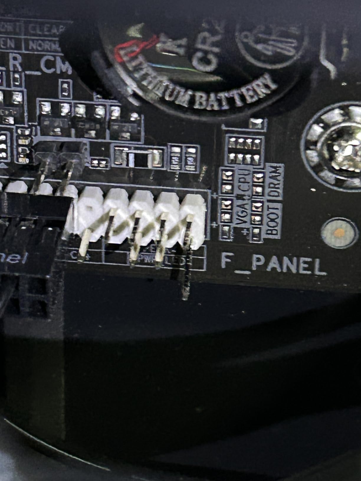 Skytech King 95 Gaming PC Desktop, Ryzen 7 9700X 3.8 GHz (5.5GHz Turbo Boost), NVIDIA RTX 5070 12GB GDDR7, 1TB Gen4 SSD, 32GB DDR5 RAM 6000 RGB, 850W Gold PSU, 360mm ARGB AIO, Wi-Fi, Win 11 Home - Customer Photo 4