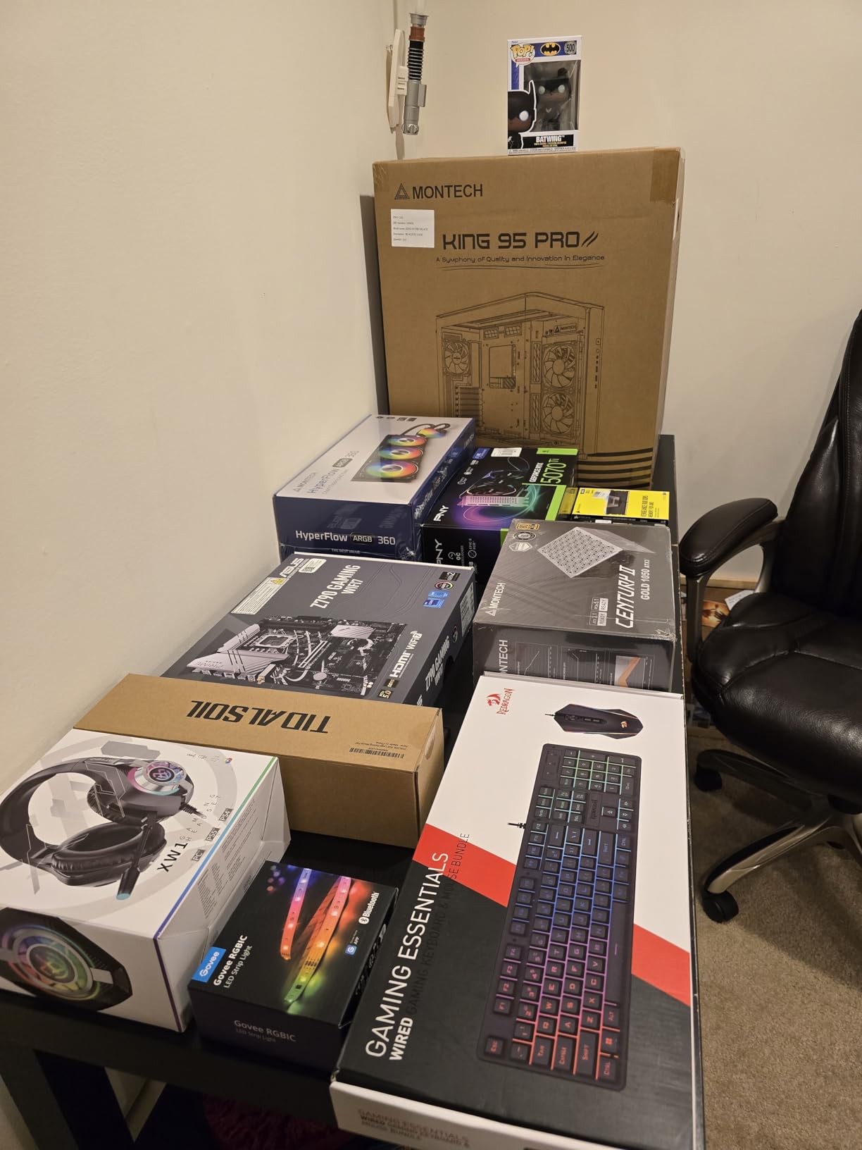 Redragon Updated S107 Gaming Keyboard and Mouse, RGB Gaming Keyboard and 10000 DPI Mouse Combo with 25-Key Anti-Ghosting, 1K Hz Programmable Mice with Software, Plug & Play to PC, Laptop [Upgrade] - Customer Photo 1