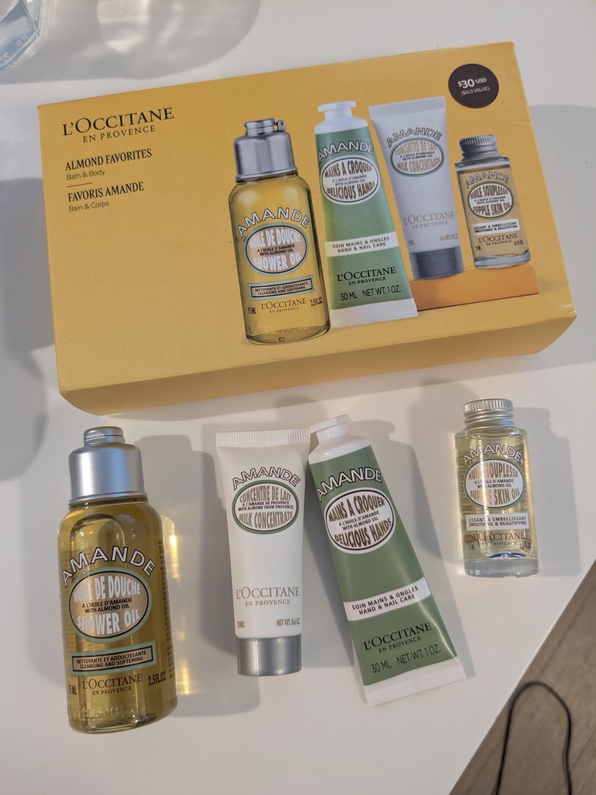 L'OCCITANE Almond Favorites Set: Cleansing Shower & Supple Skin Oils, Hand Cream & Moisturizer, Travel Size Skincare Essentials, Bath & Body Gift Set - Customer Photo 2