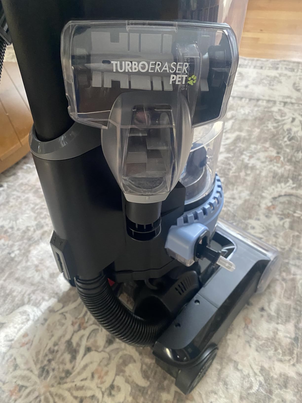 BISSELL CleanView Max Tangle-Free with LED Headlights, Active Extension Wand, Tangle-Free Brush Roll, Included pet Tools, 4072L - Customer Photo 3